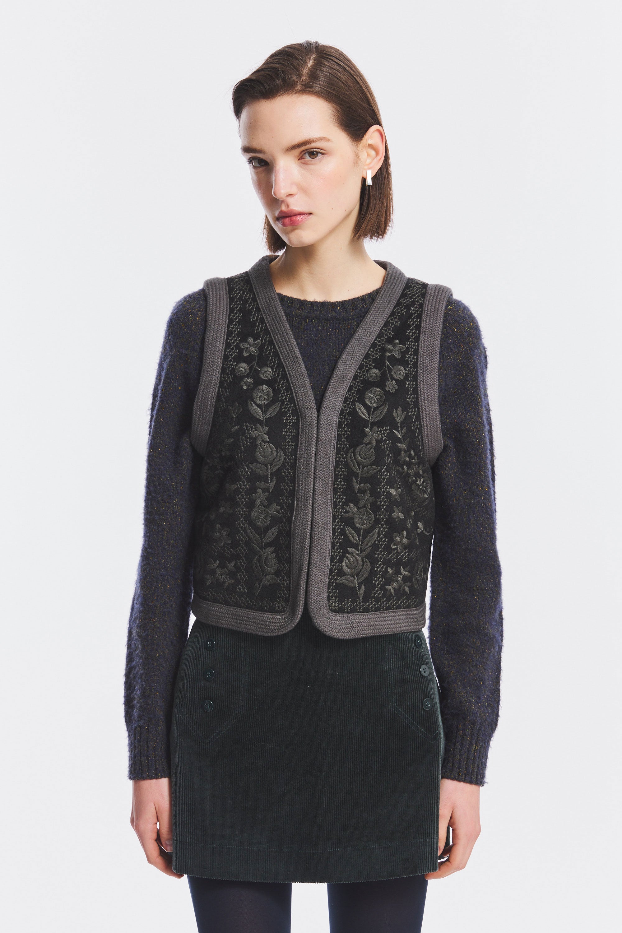 BERTILLE1GIL2-BLACK