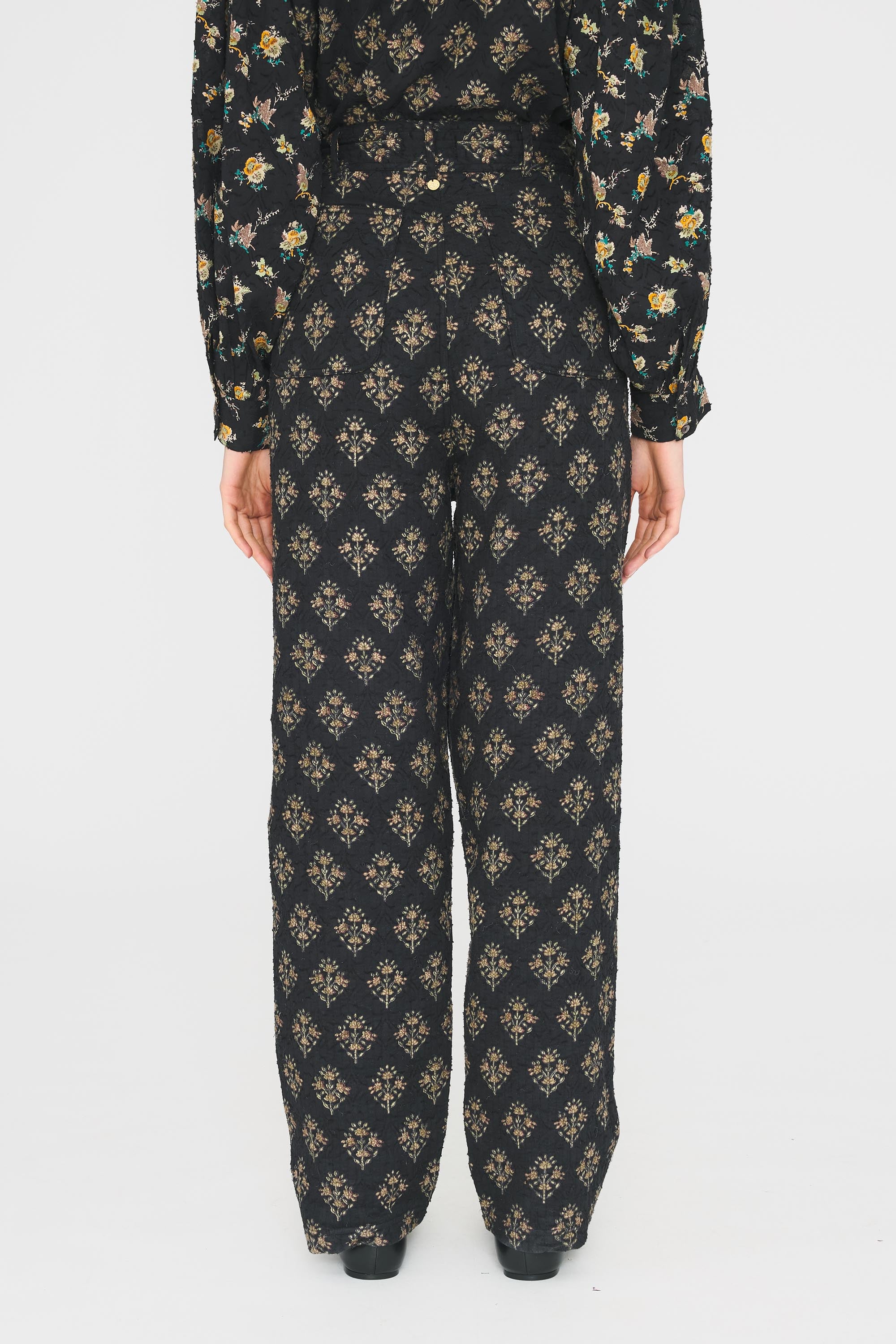 Chino pants