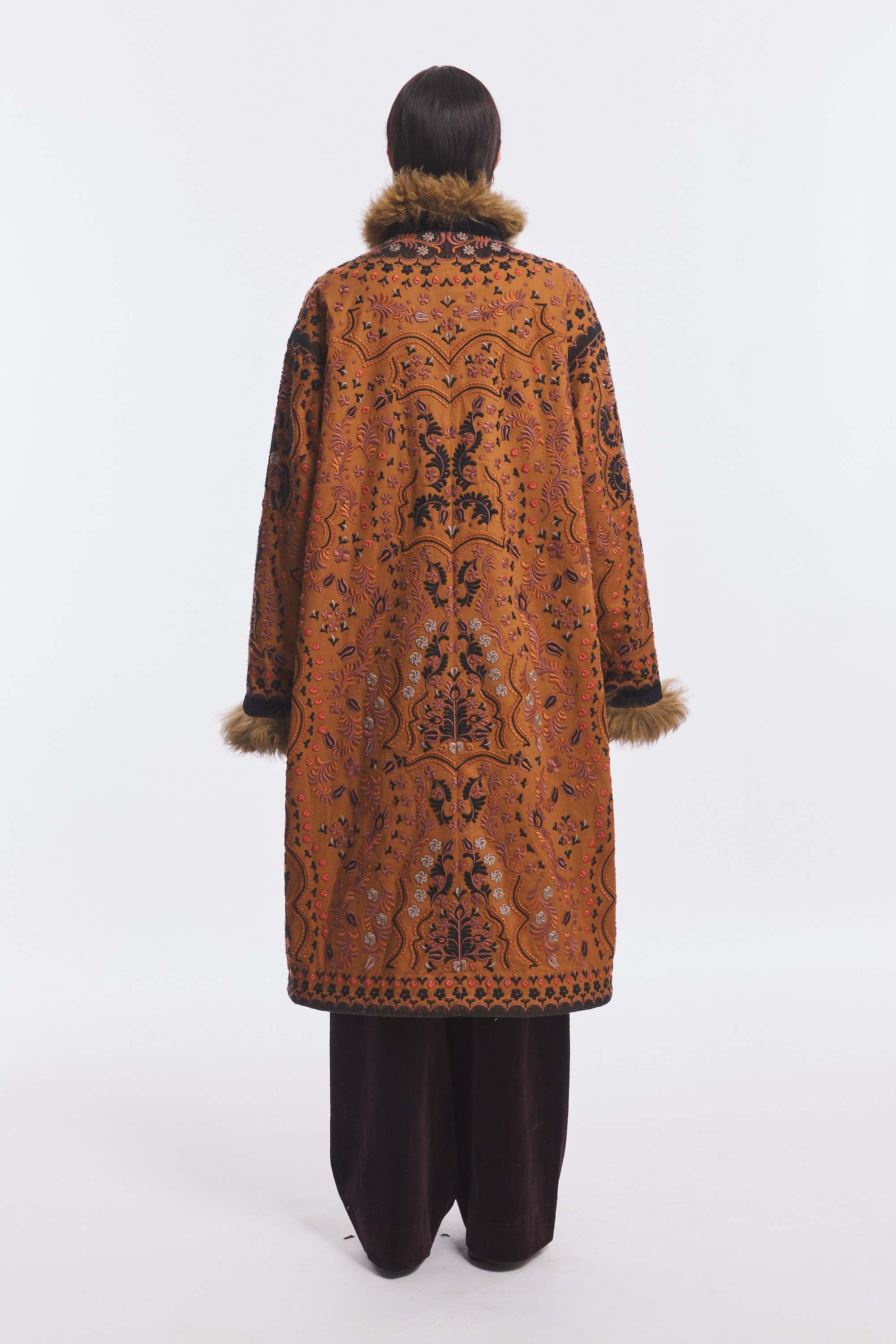IVAN1COA-CAMEL
