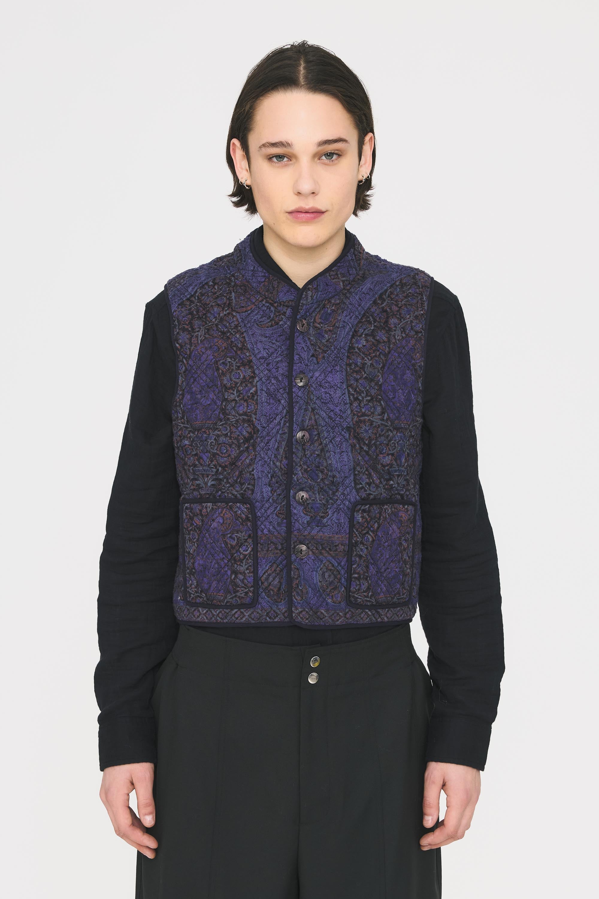Tamari vest