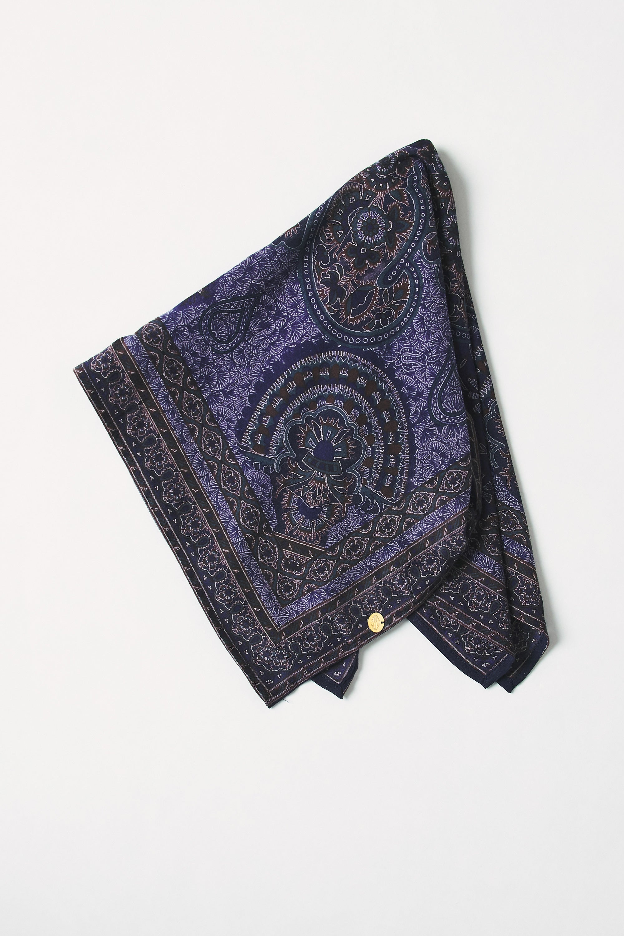 Tamari Bandana