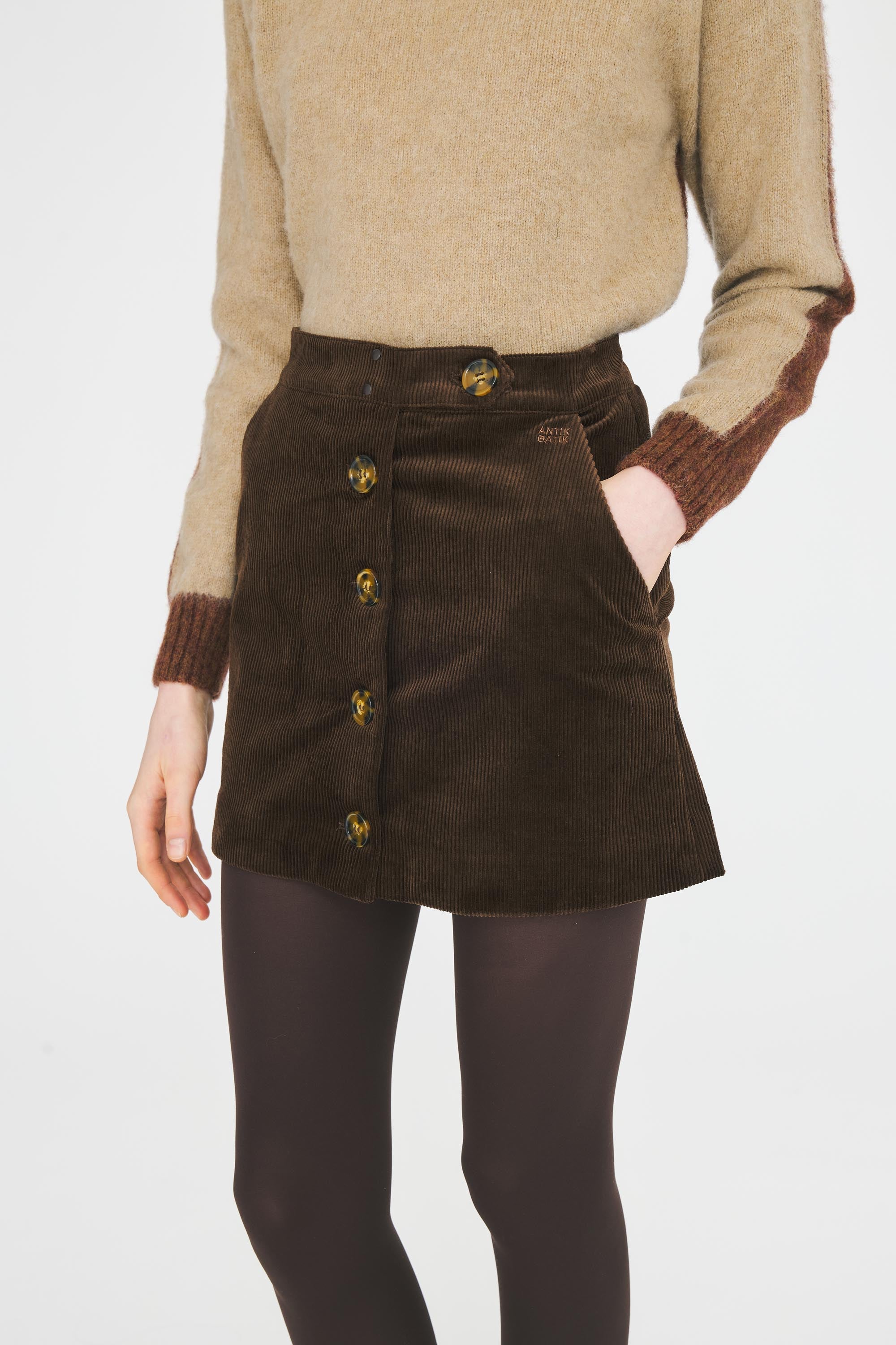 Tilto mini skirt