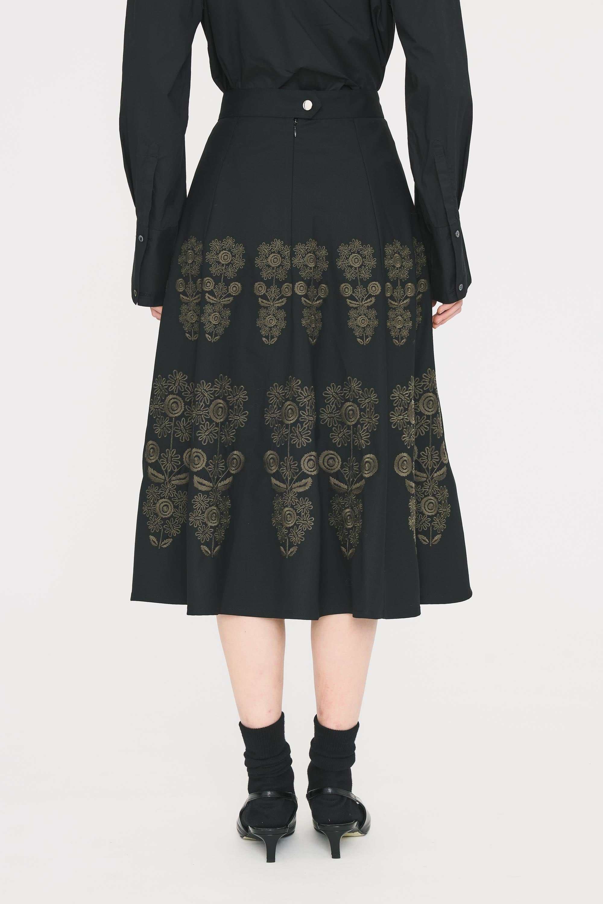 Will long skirt