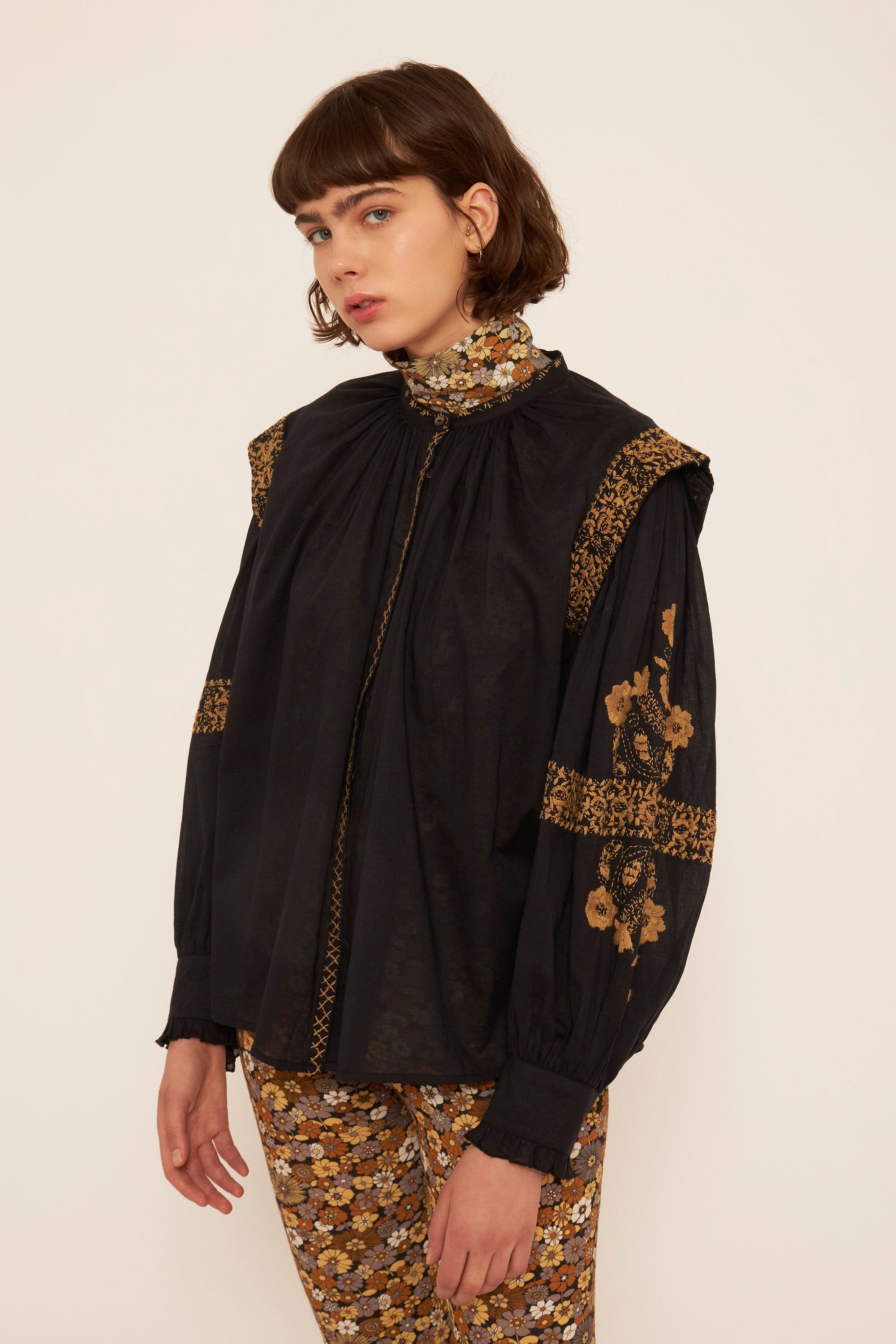 Blouse brodée Alan
