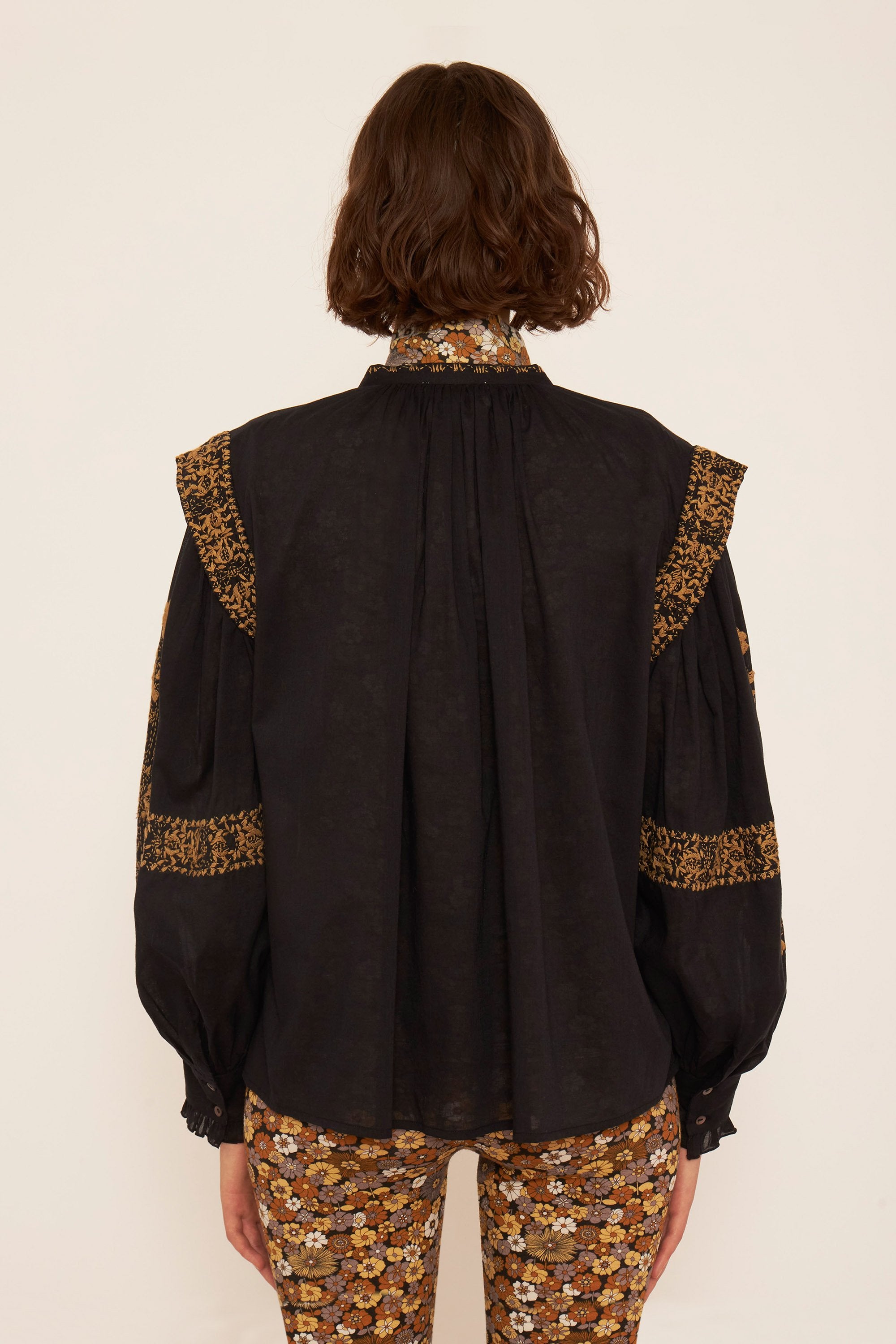 Blouse brodée Alan