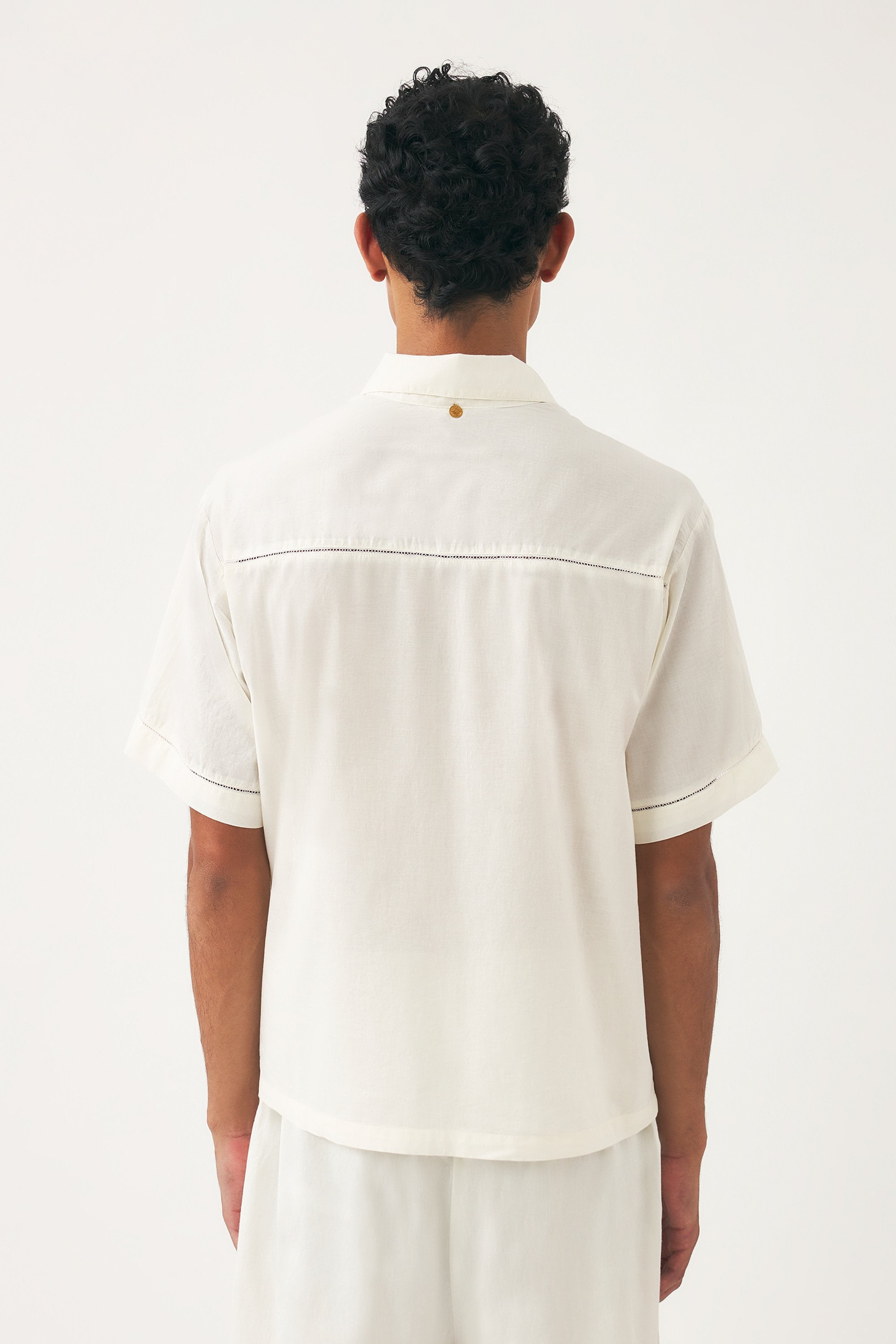 Besticktes Aloha Hemd