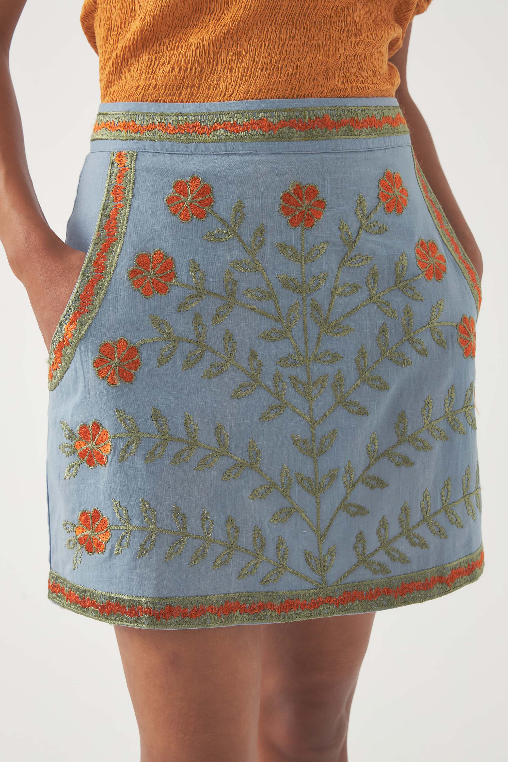 Embroidered Skirt Ary