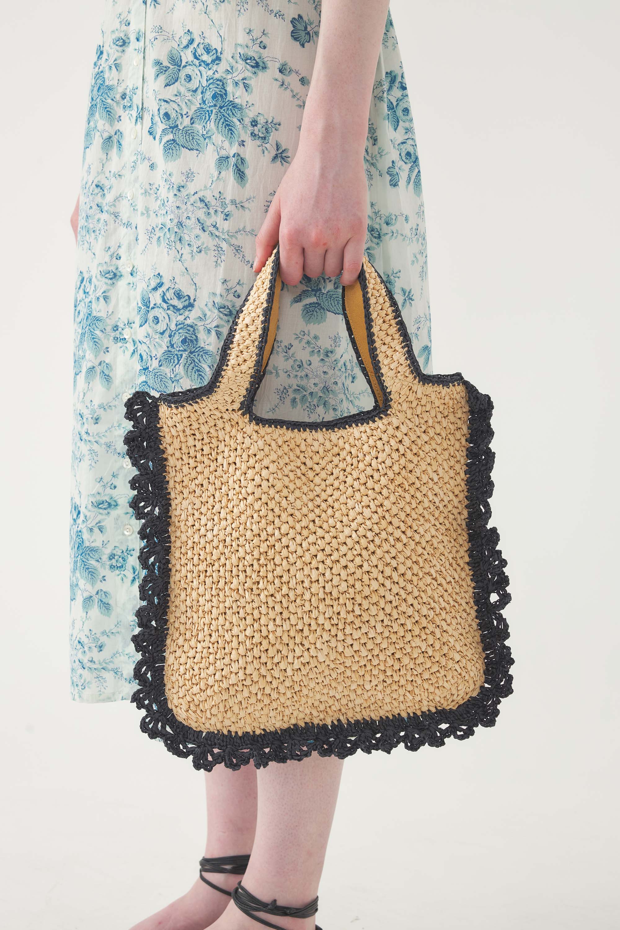 Tote Ava