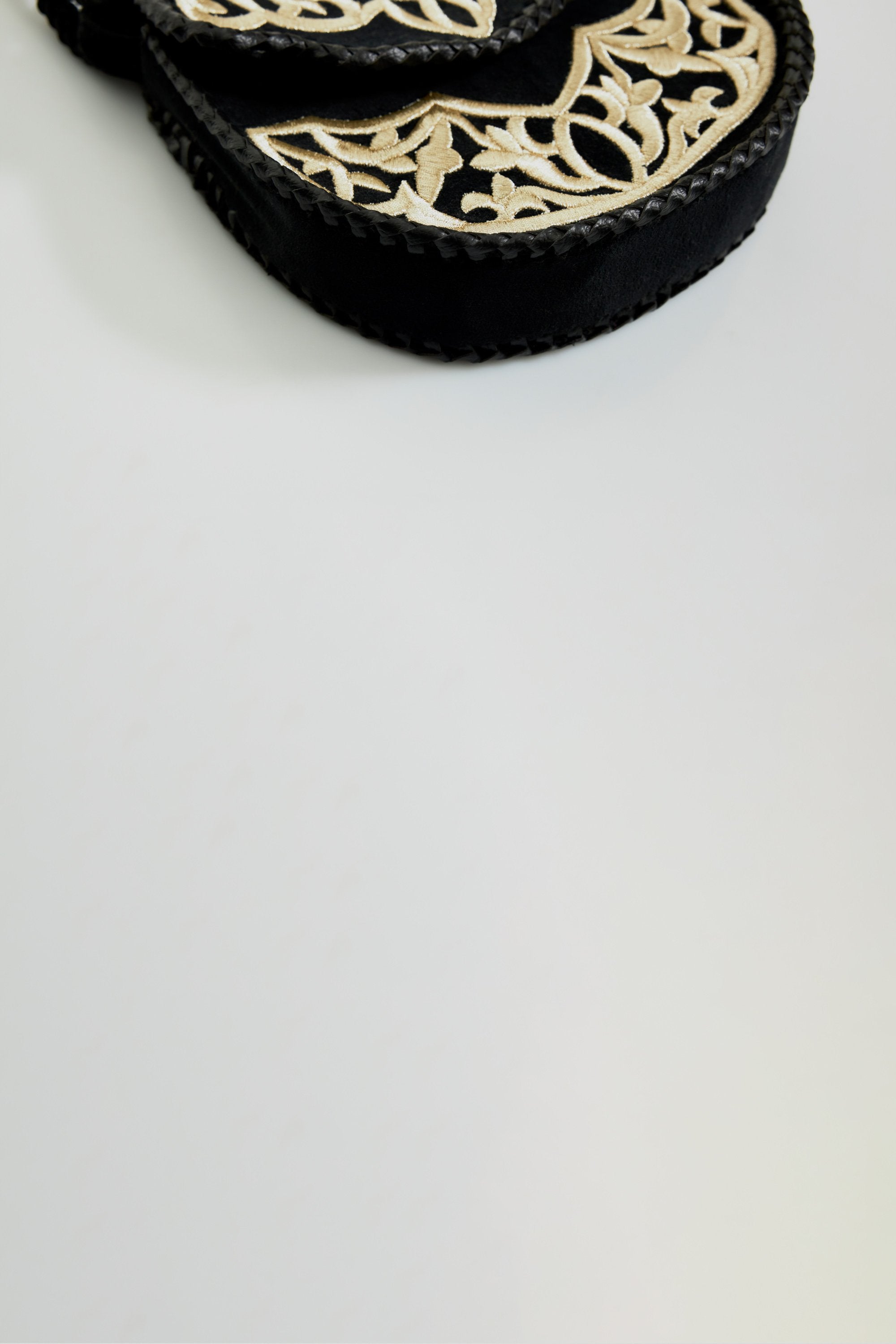 Borgio small embroidered bag in velvet