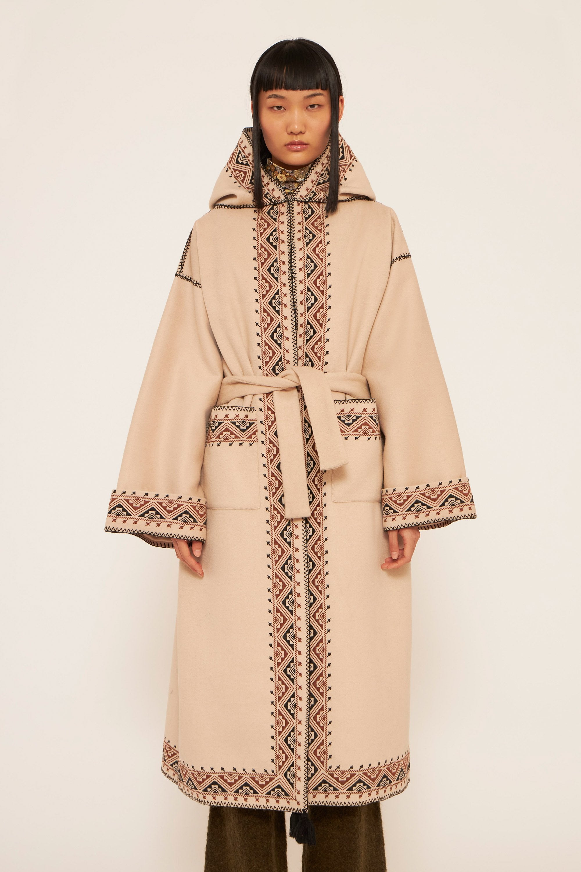 Condor long embroidered coat