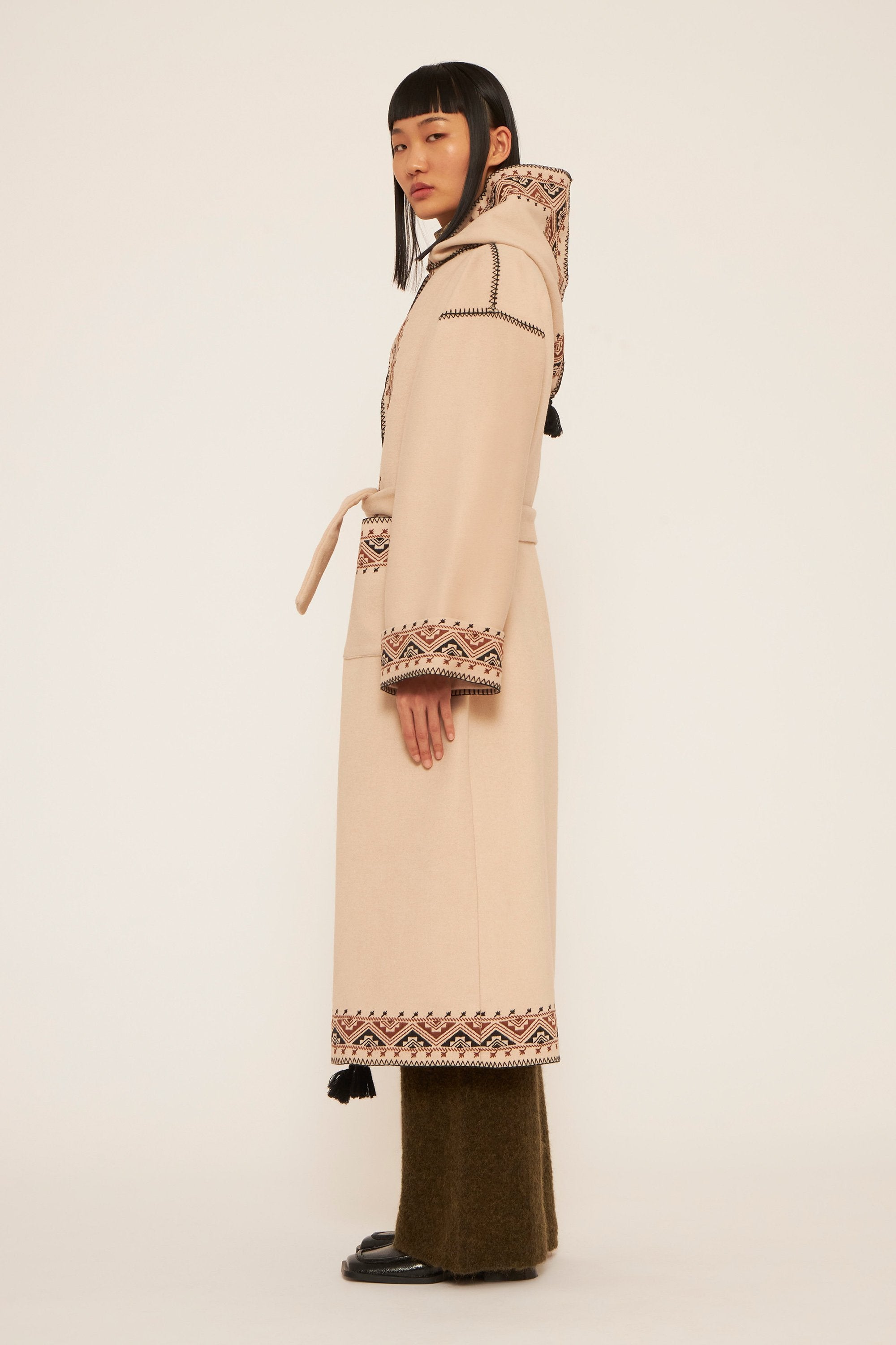 Condor long embroidered coat