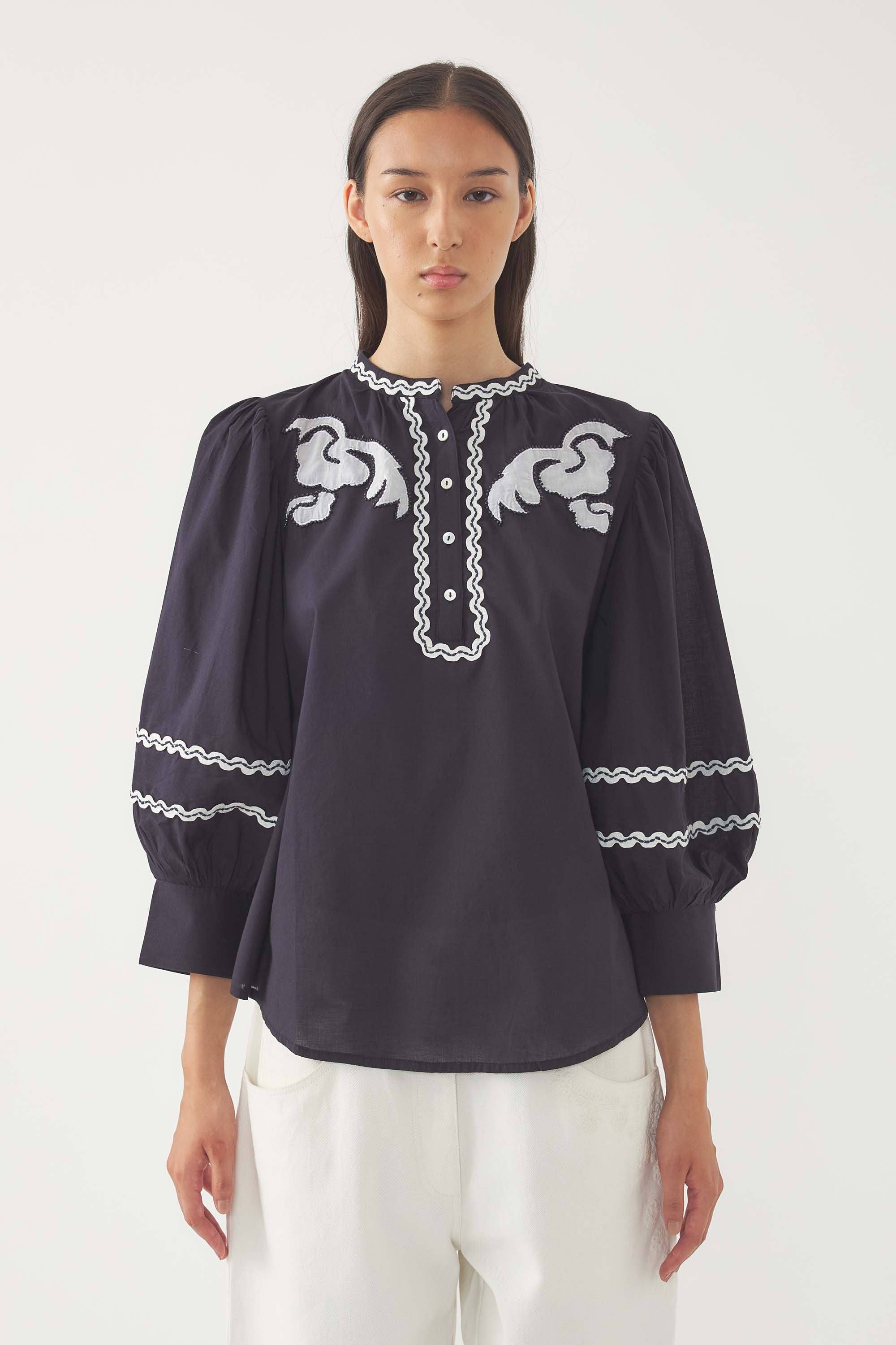 Embroidered Blouse Dalli