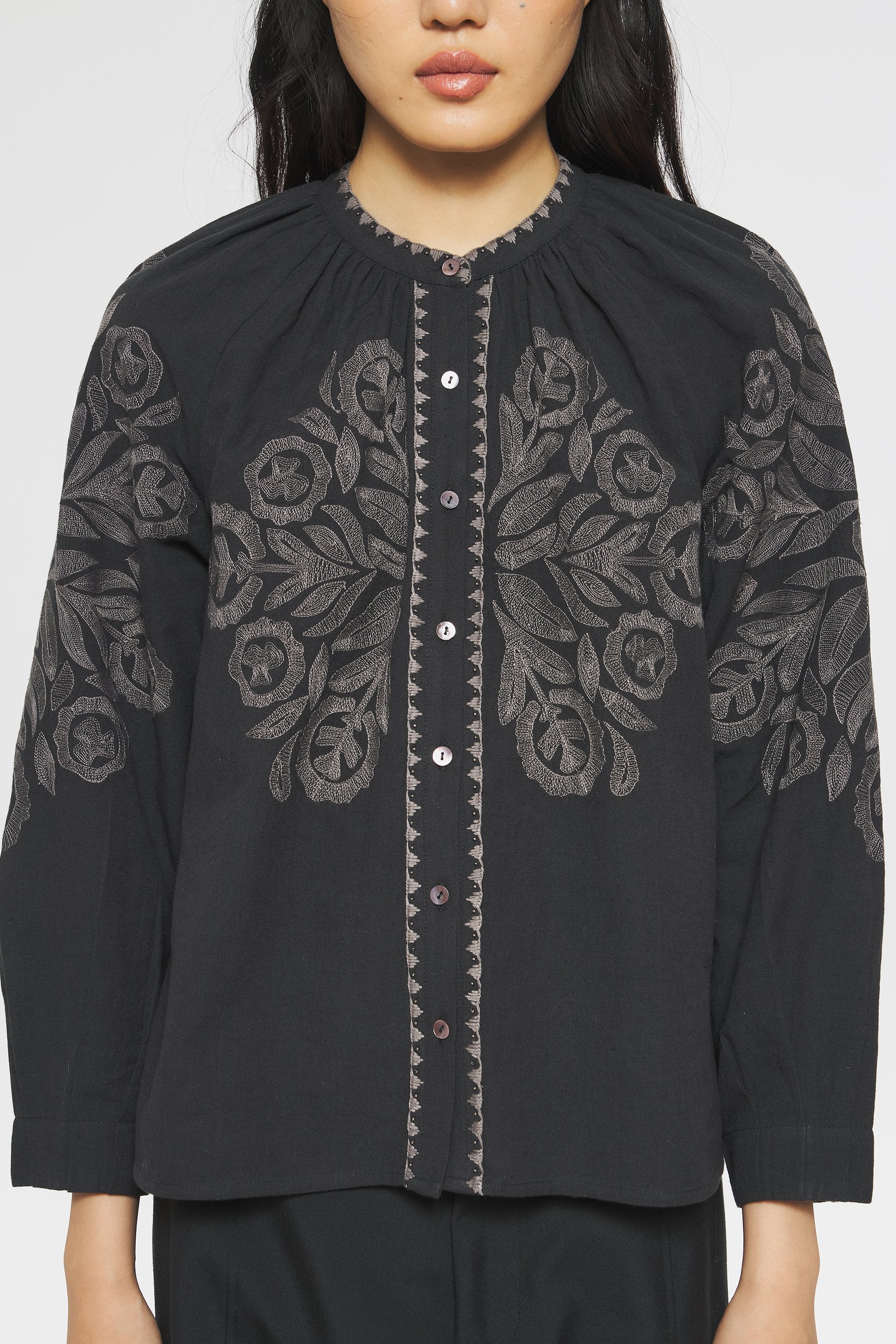 Bestickte Bluse Eglantine