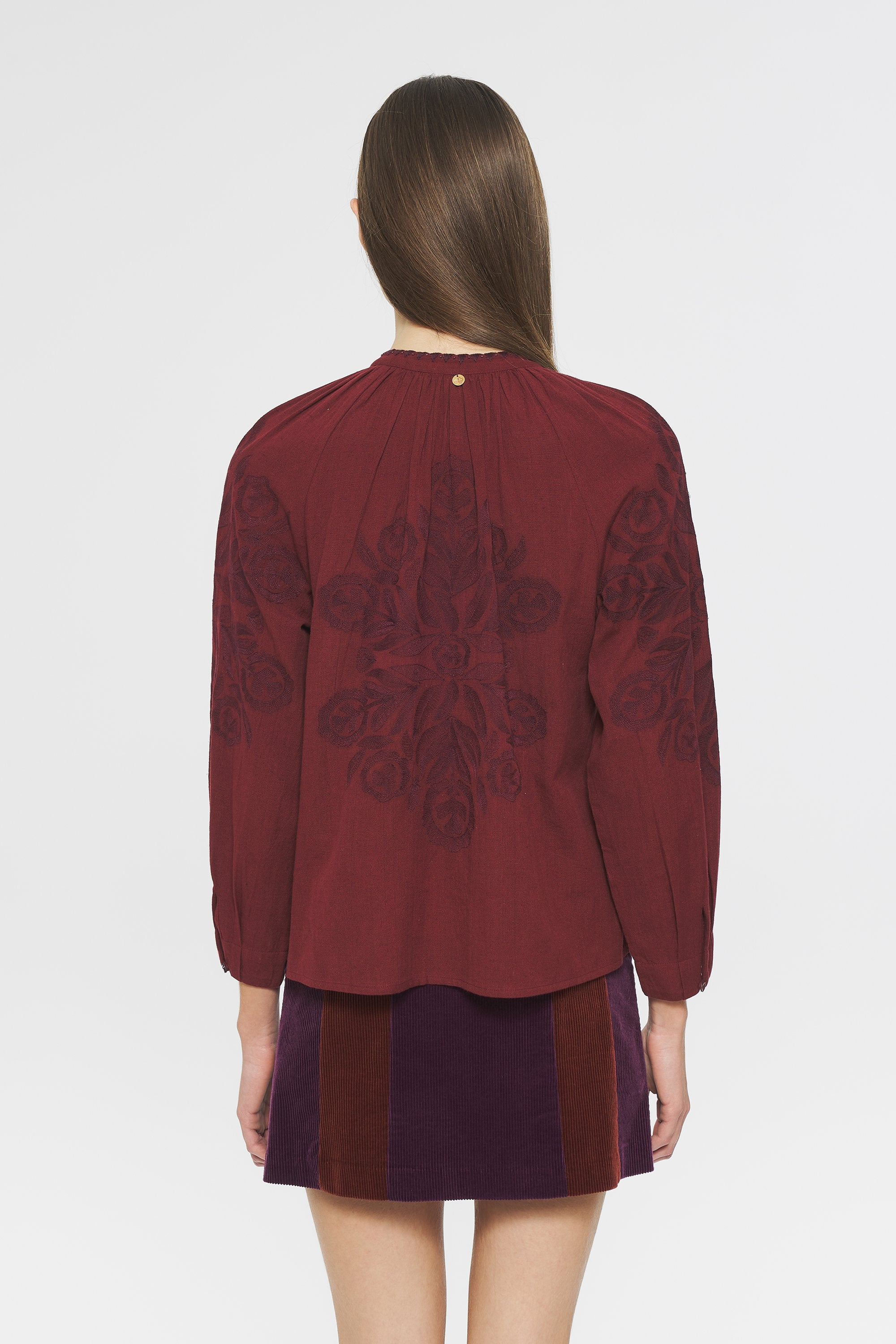 Blouse brodée Eglantine