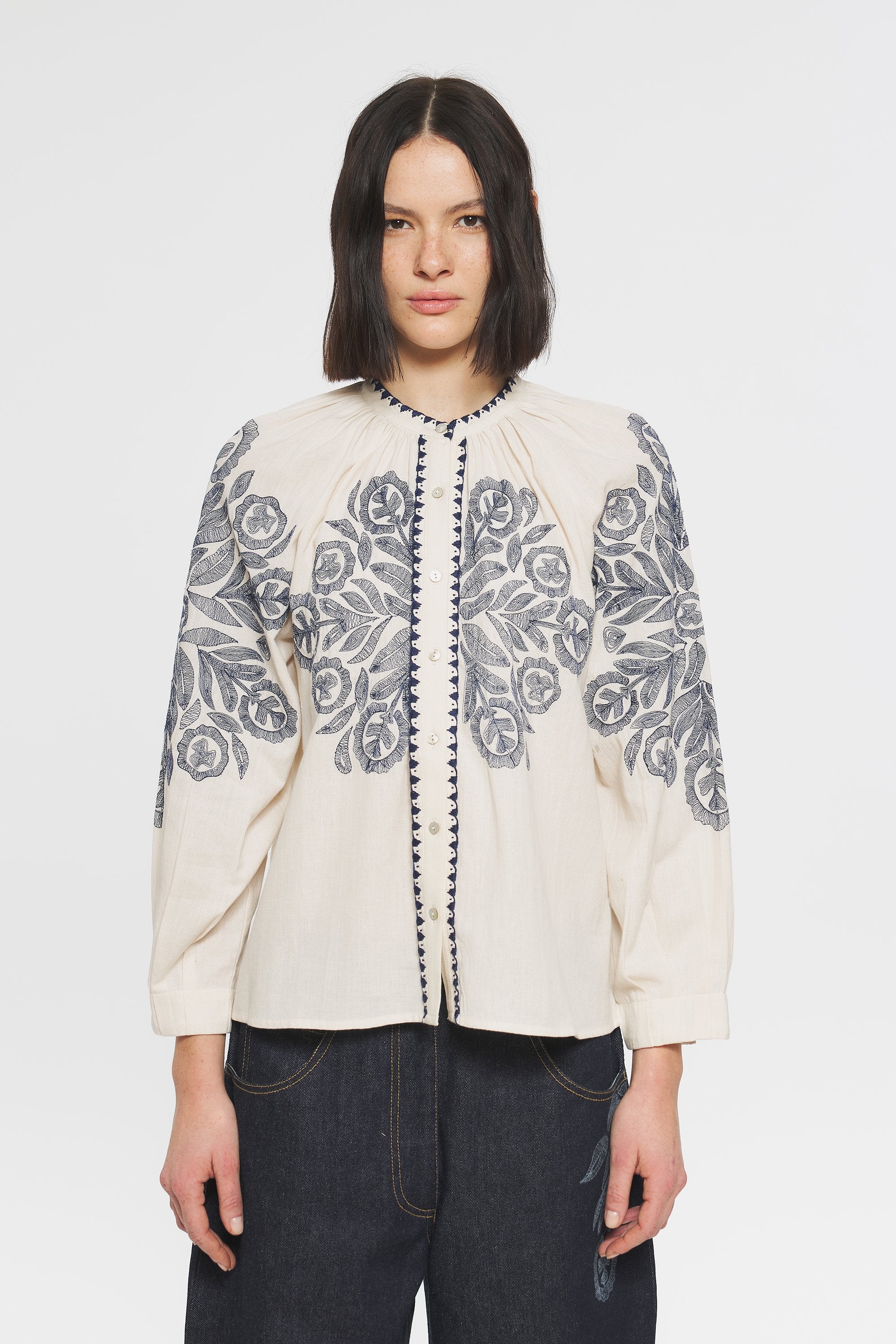 Bestickte Bluse Eglantine