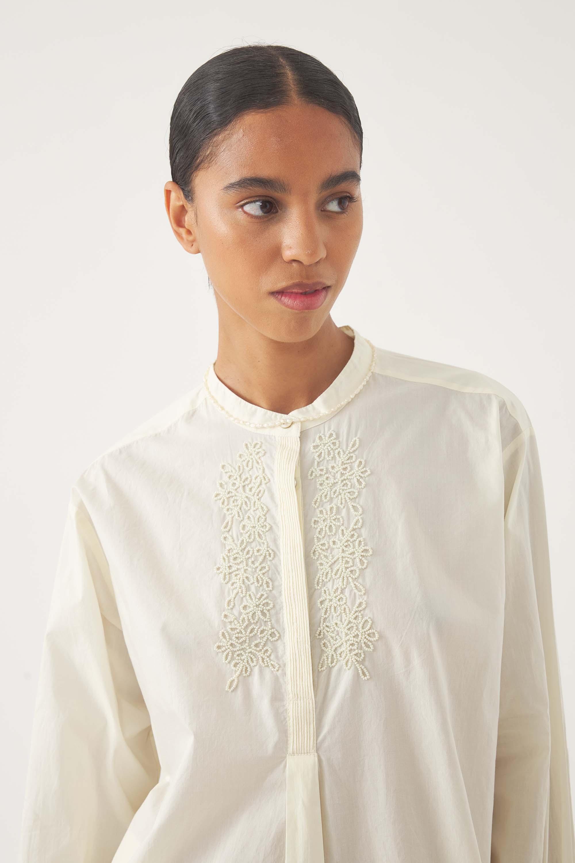 Embroidered Blouse Emile