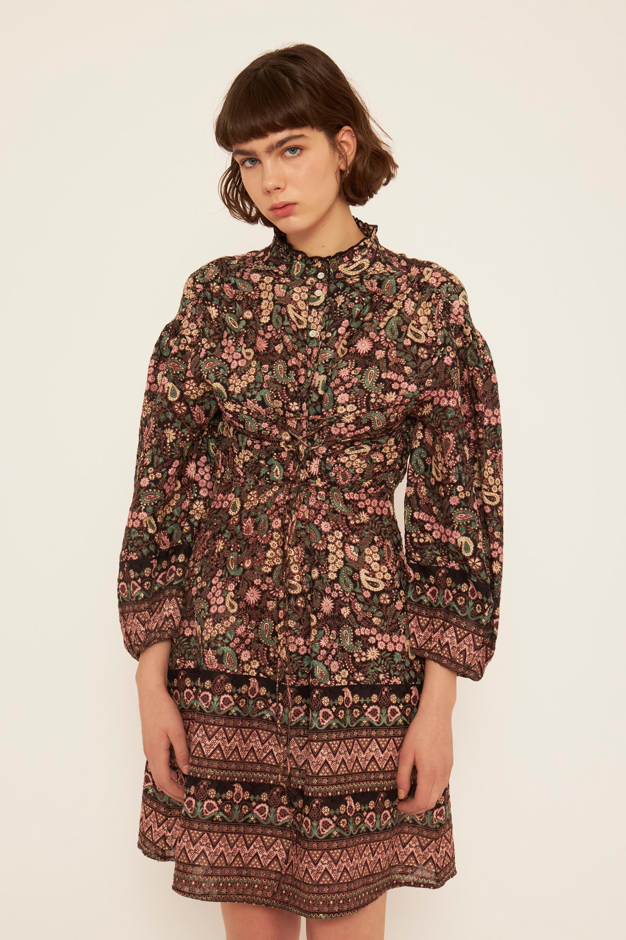 Robe Helena