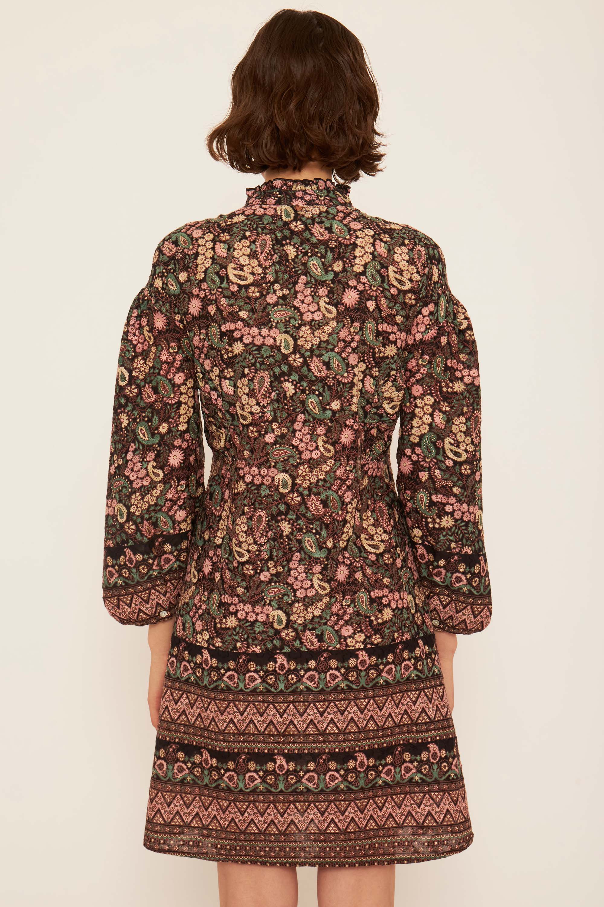 Robe Helena