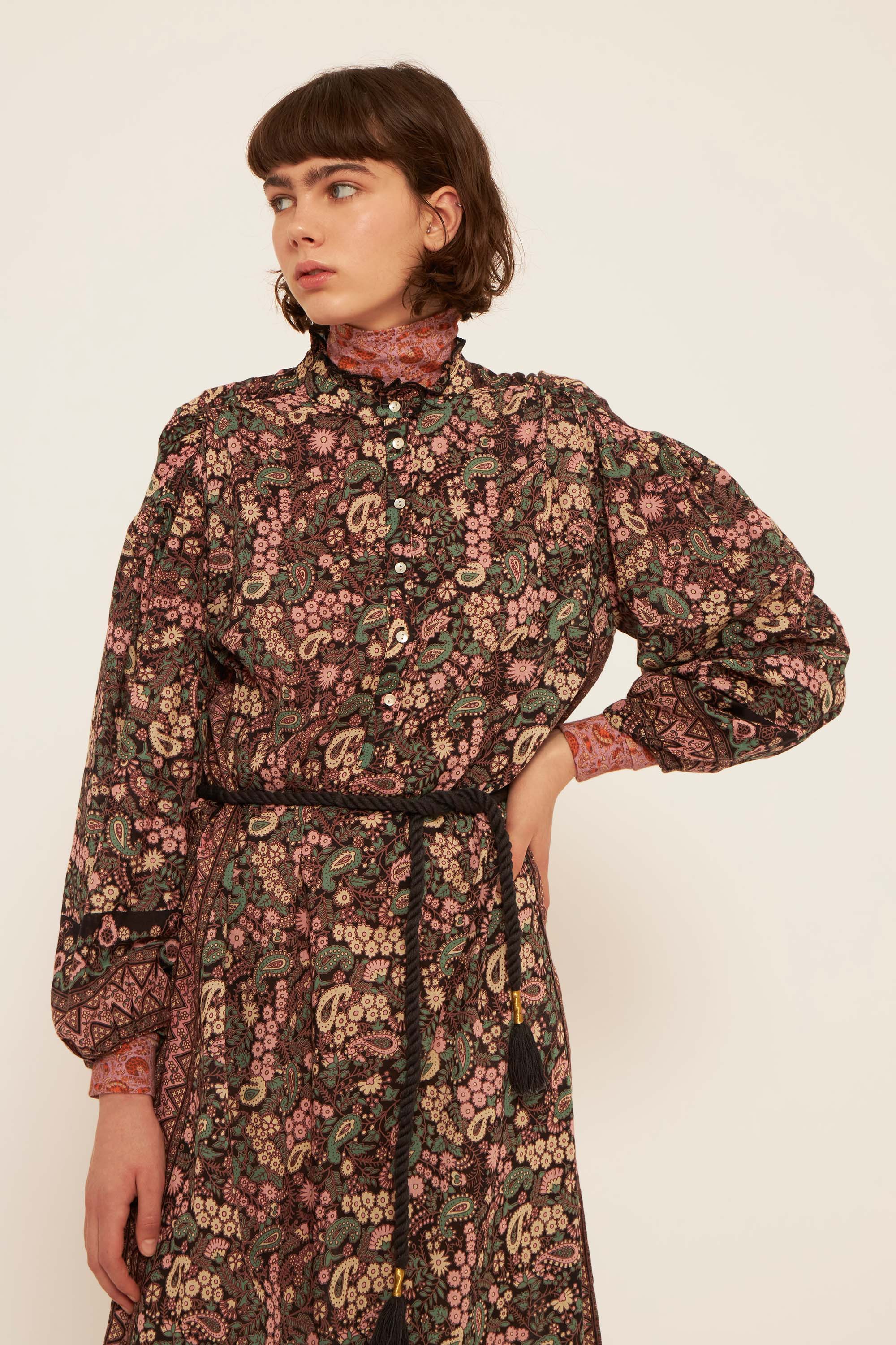 Robe Helena