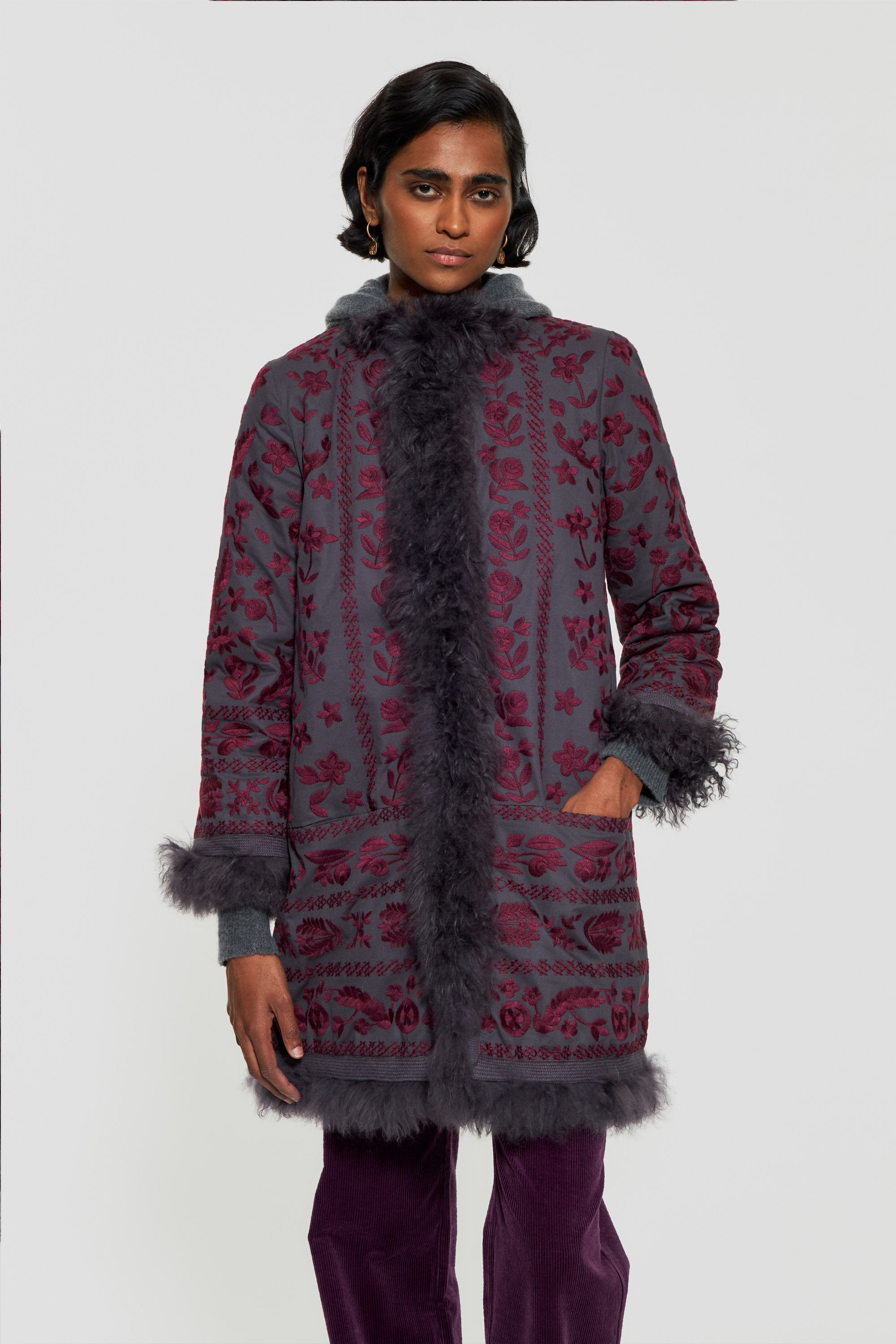 Hendris embroidered coat