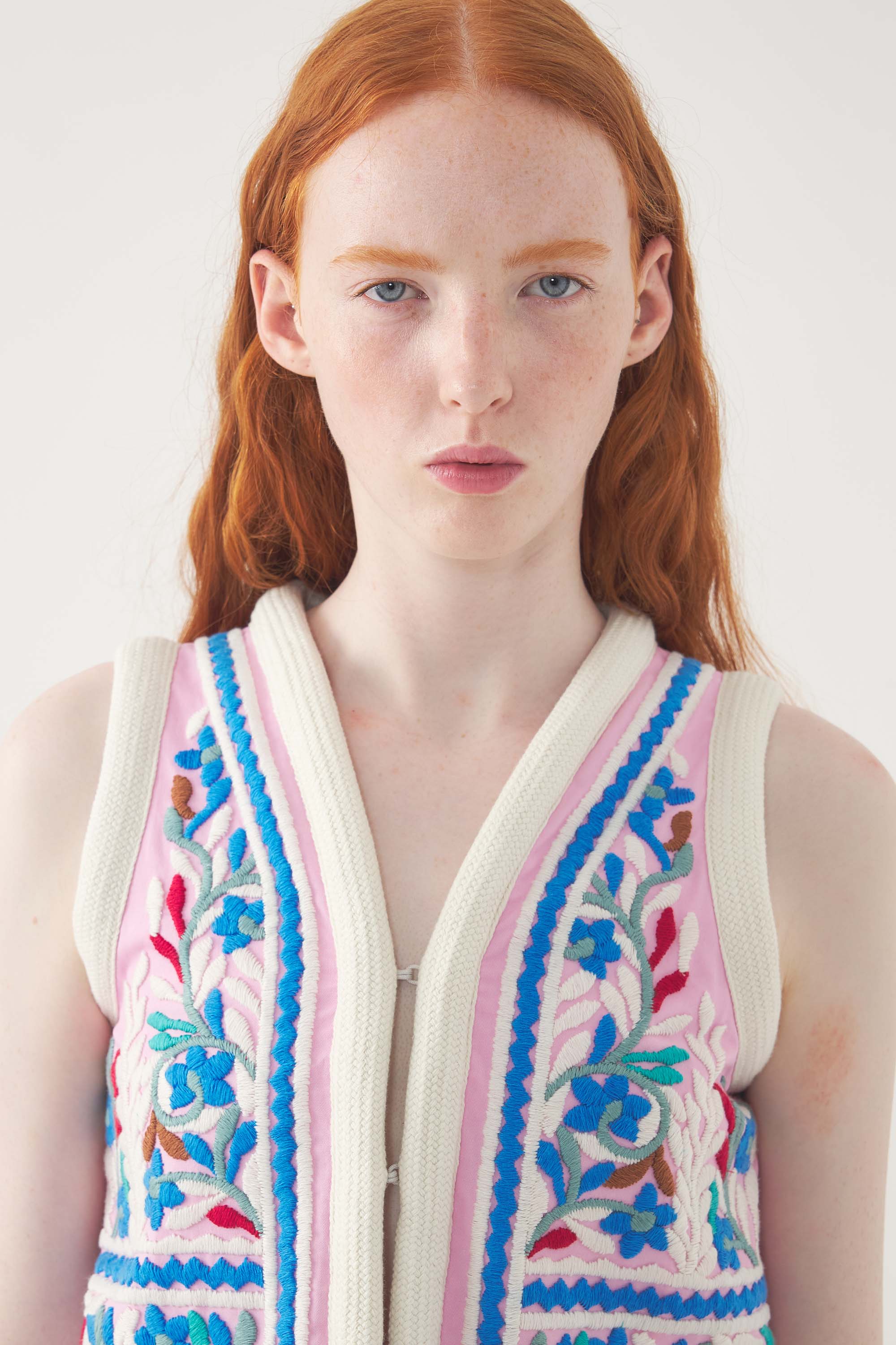 Embroidered Vest Hendrix