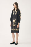 Robe avec détails en soie brodés à la main Ila