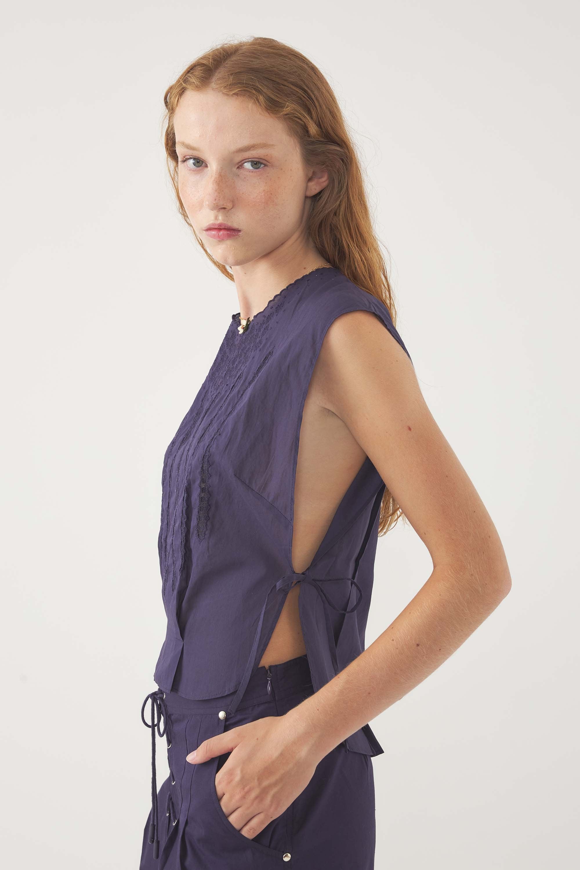 Embroidered Top Lola