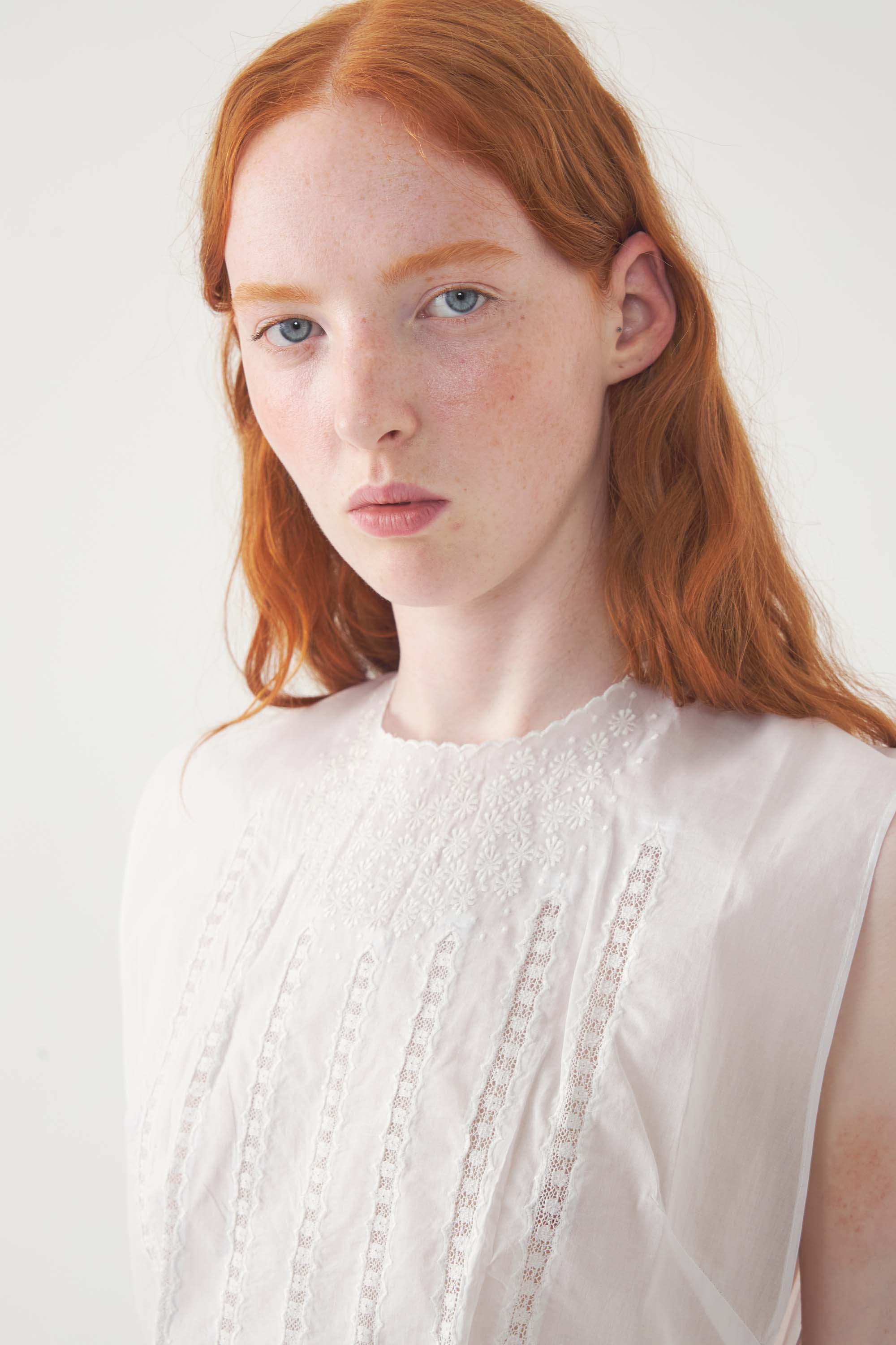 Embroidered Top Lola
