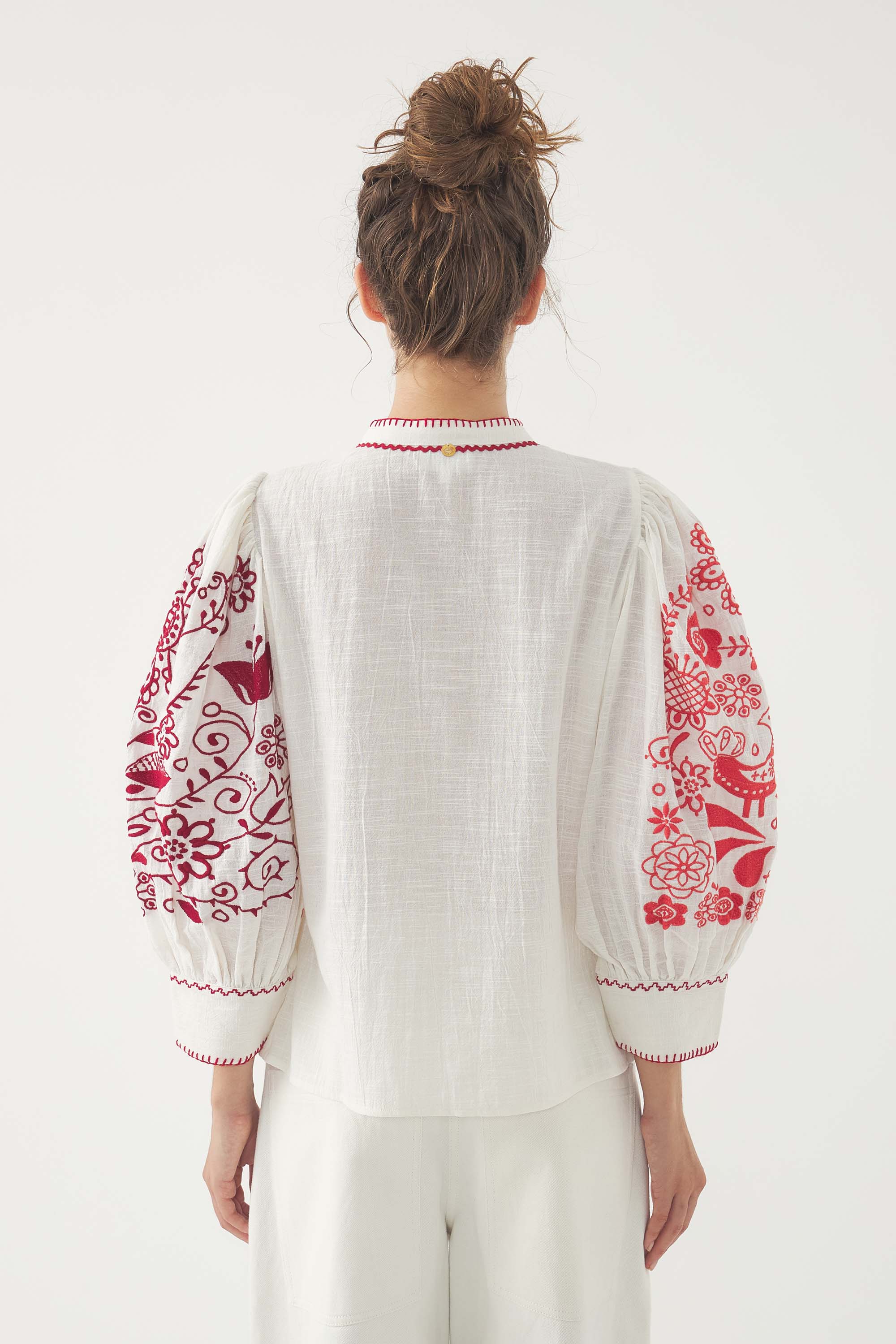 Embroidered Blouse Mamie