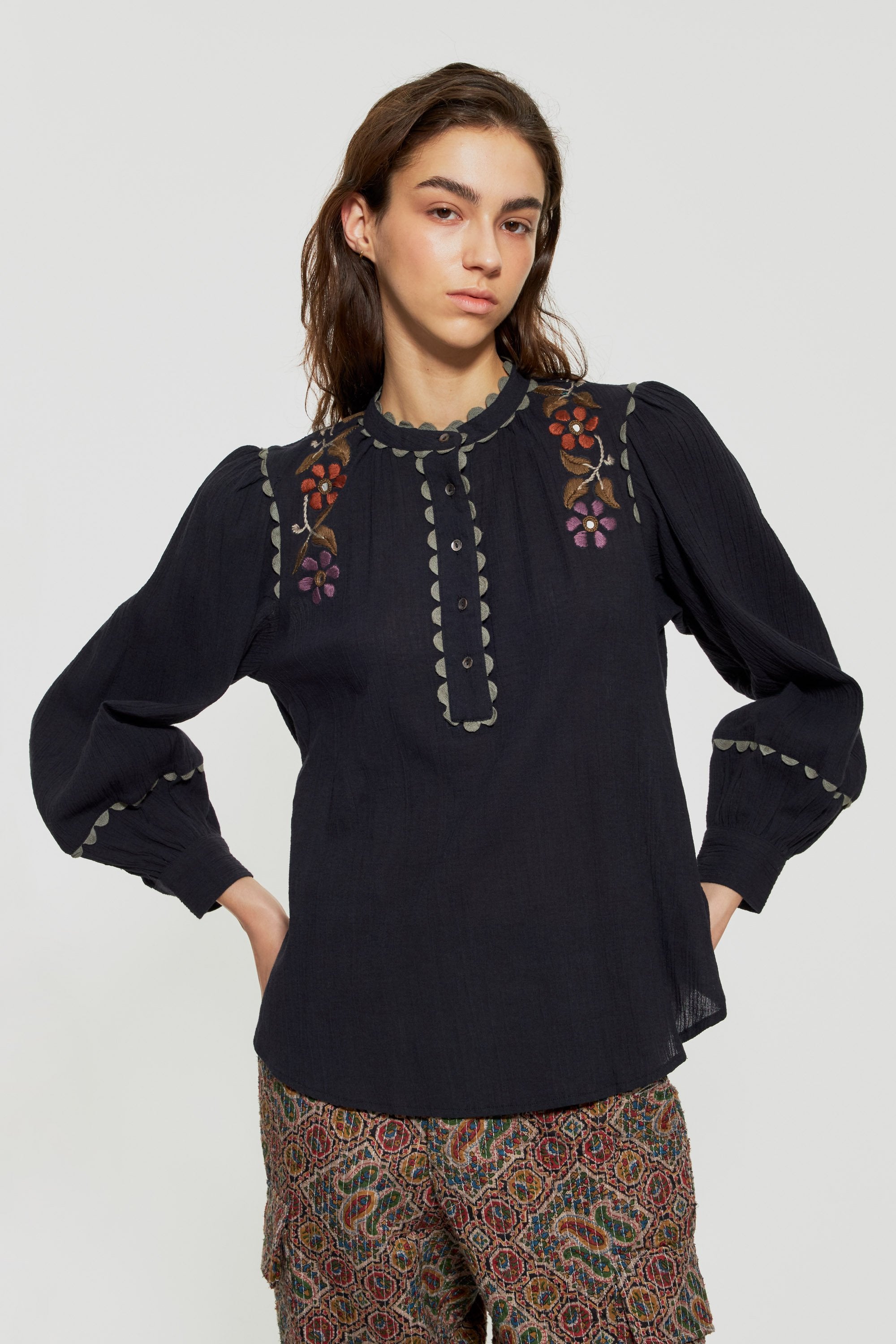 Bestickte Bluse Mathilda