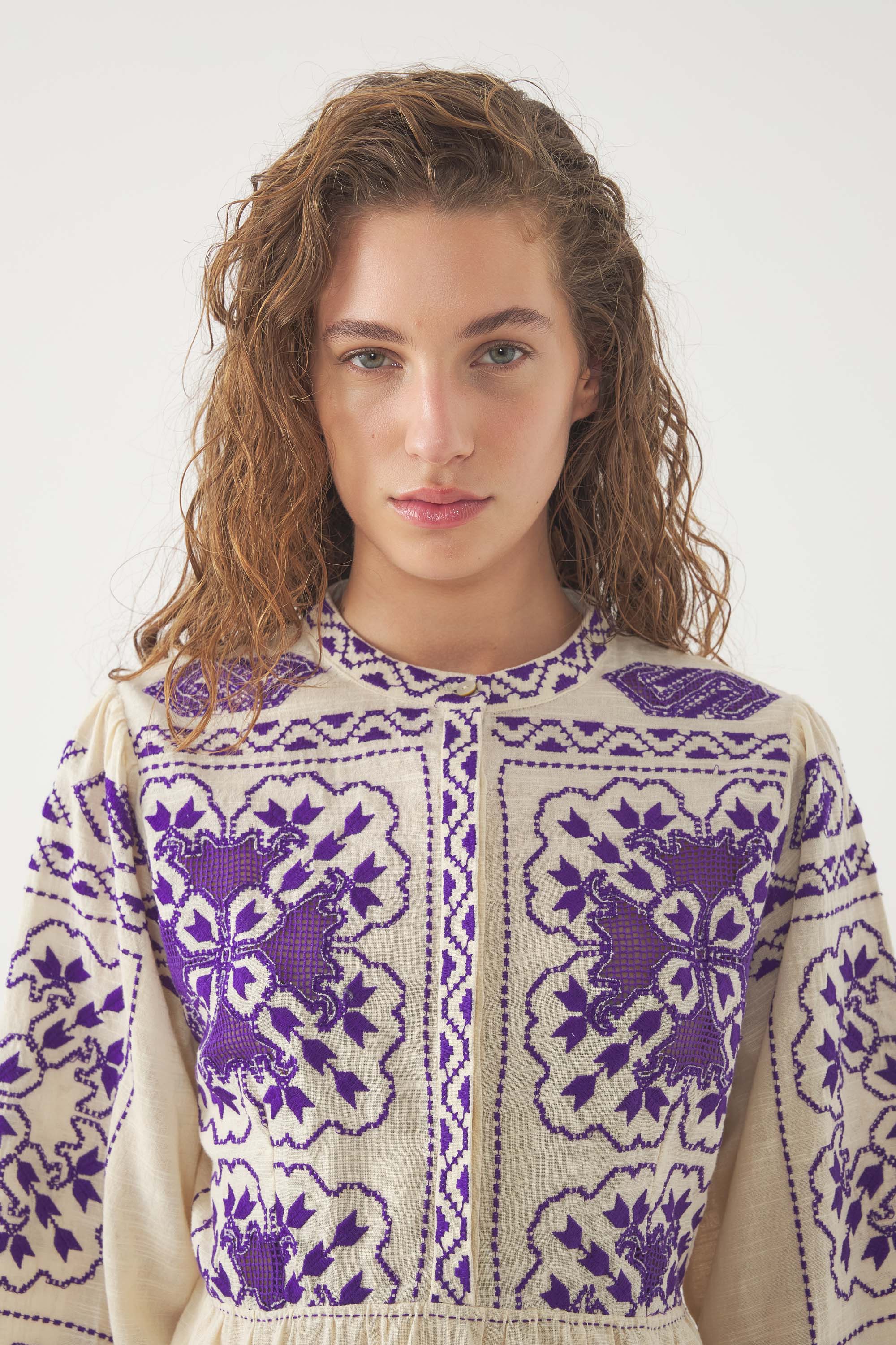 Blouse brodée Milos