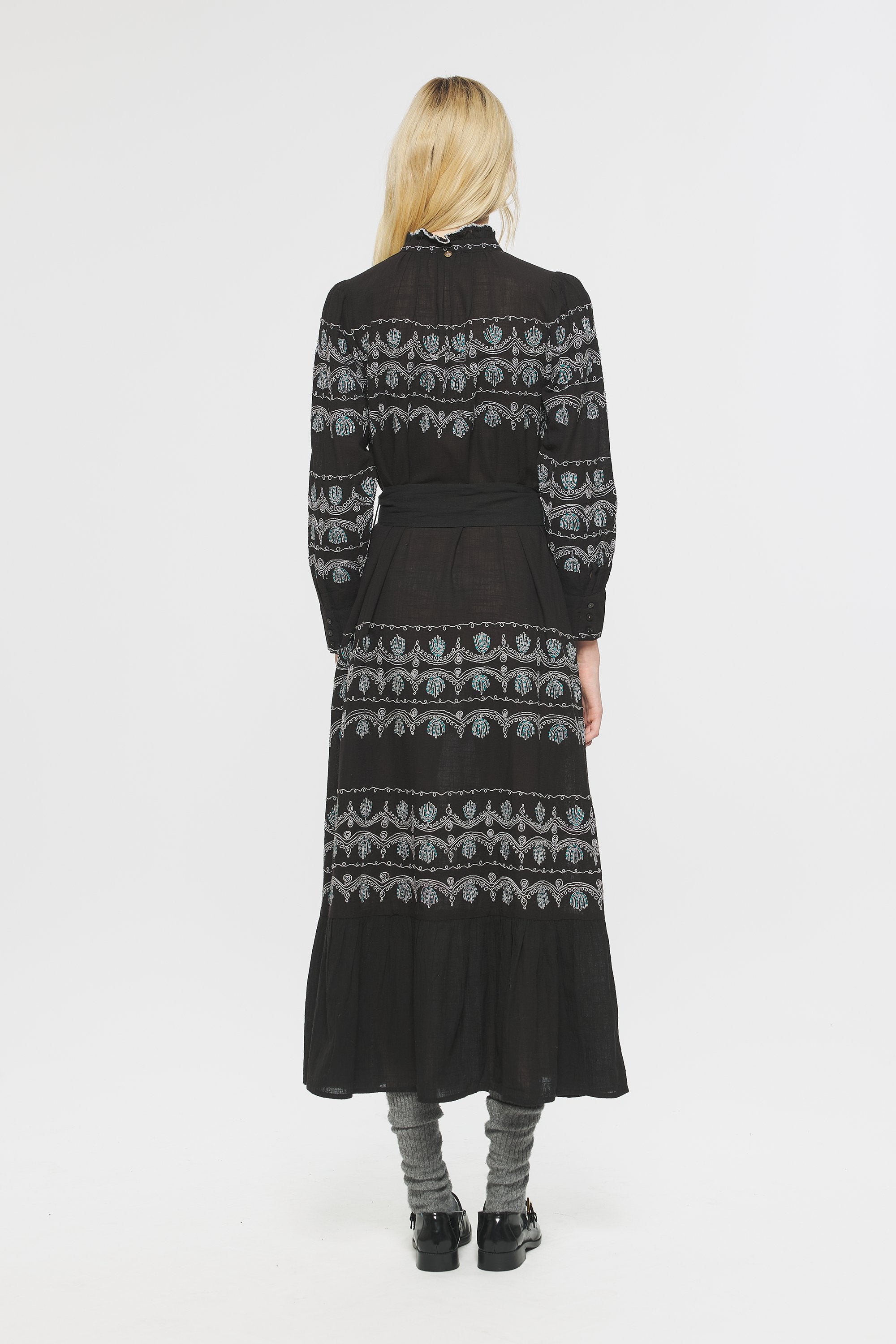 Robe longue brodée Nelly