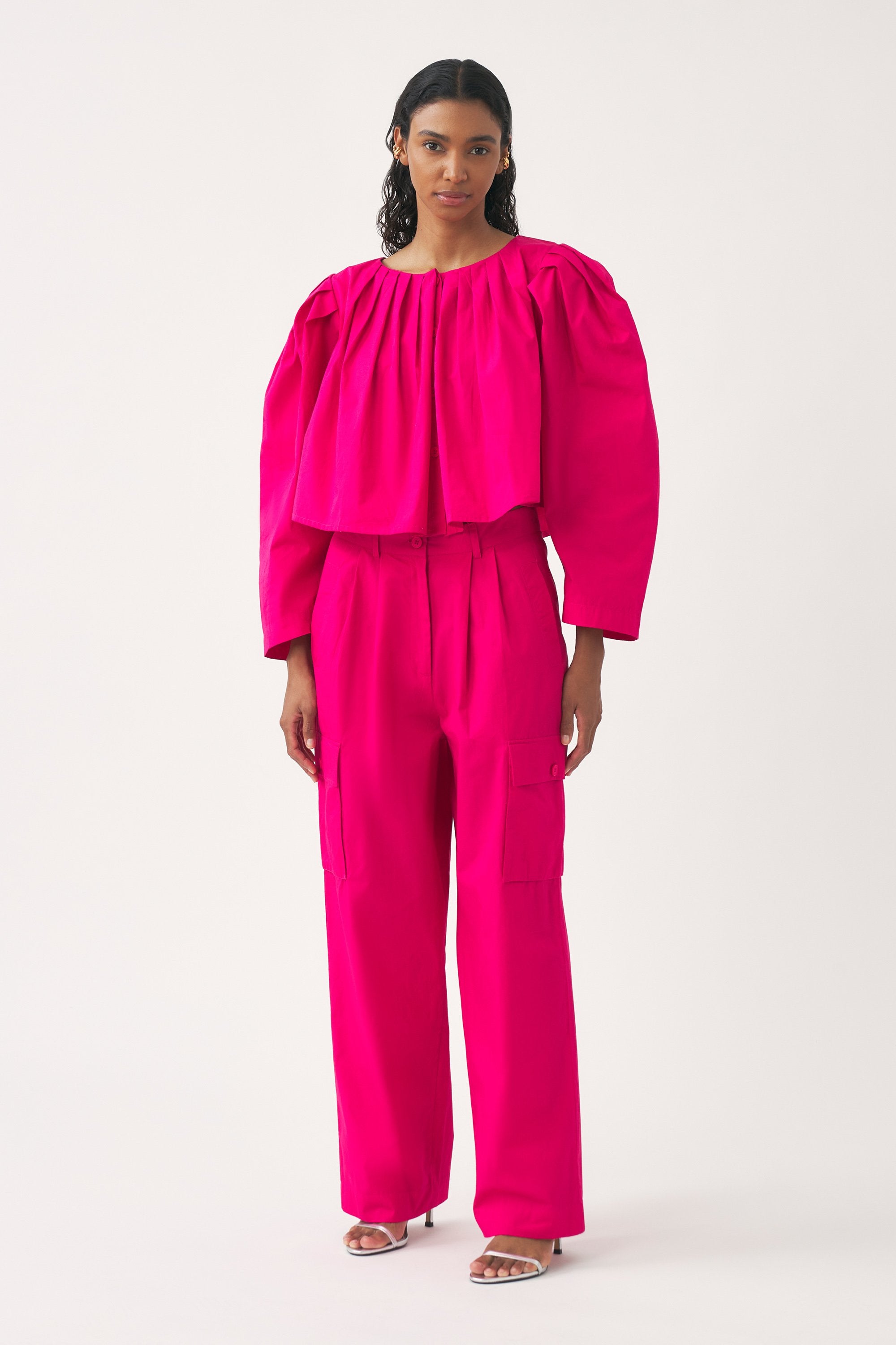 Cropped jacket in Pop