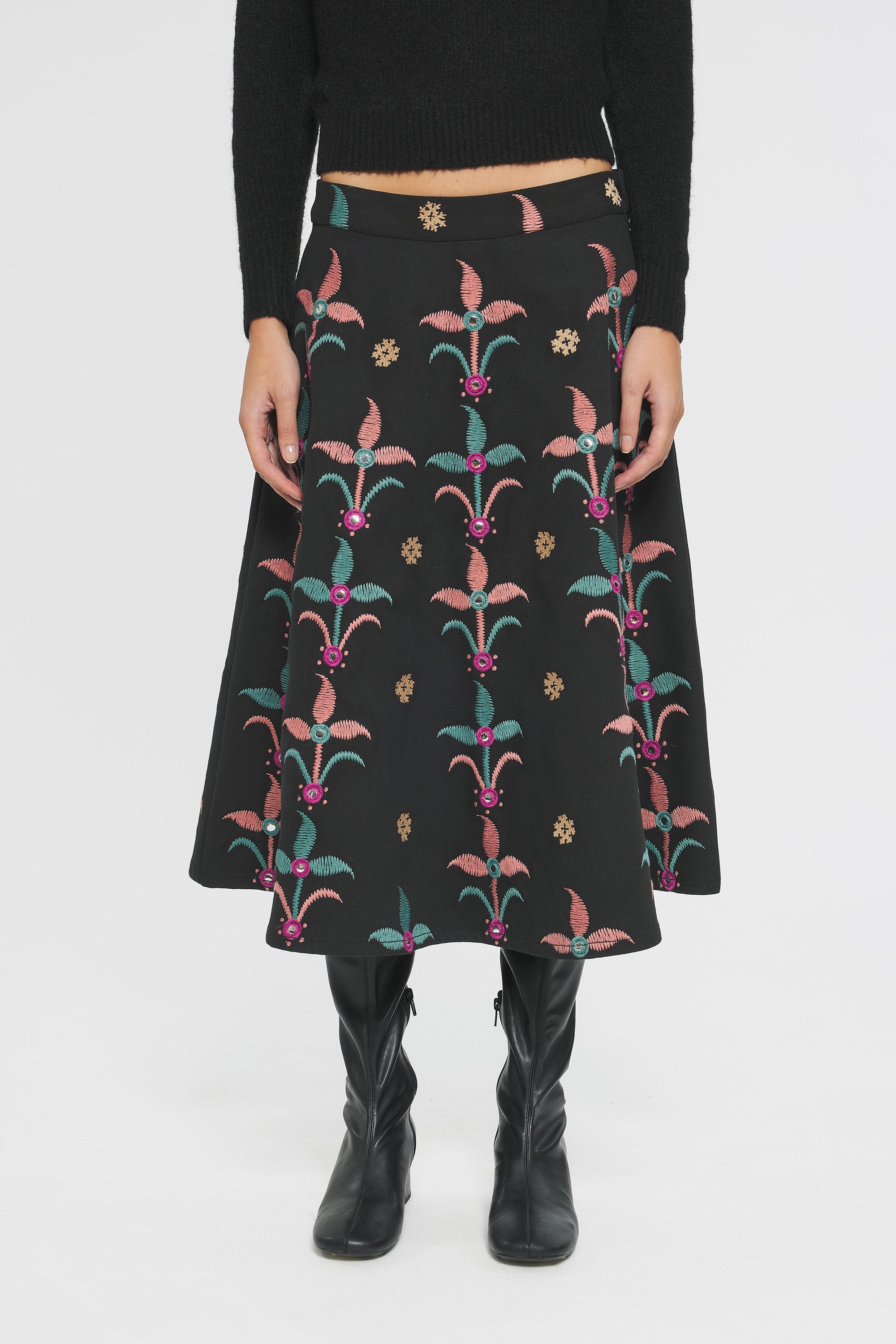 Rafi Embroidered skirt