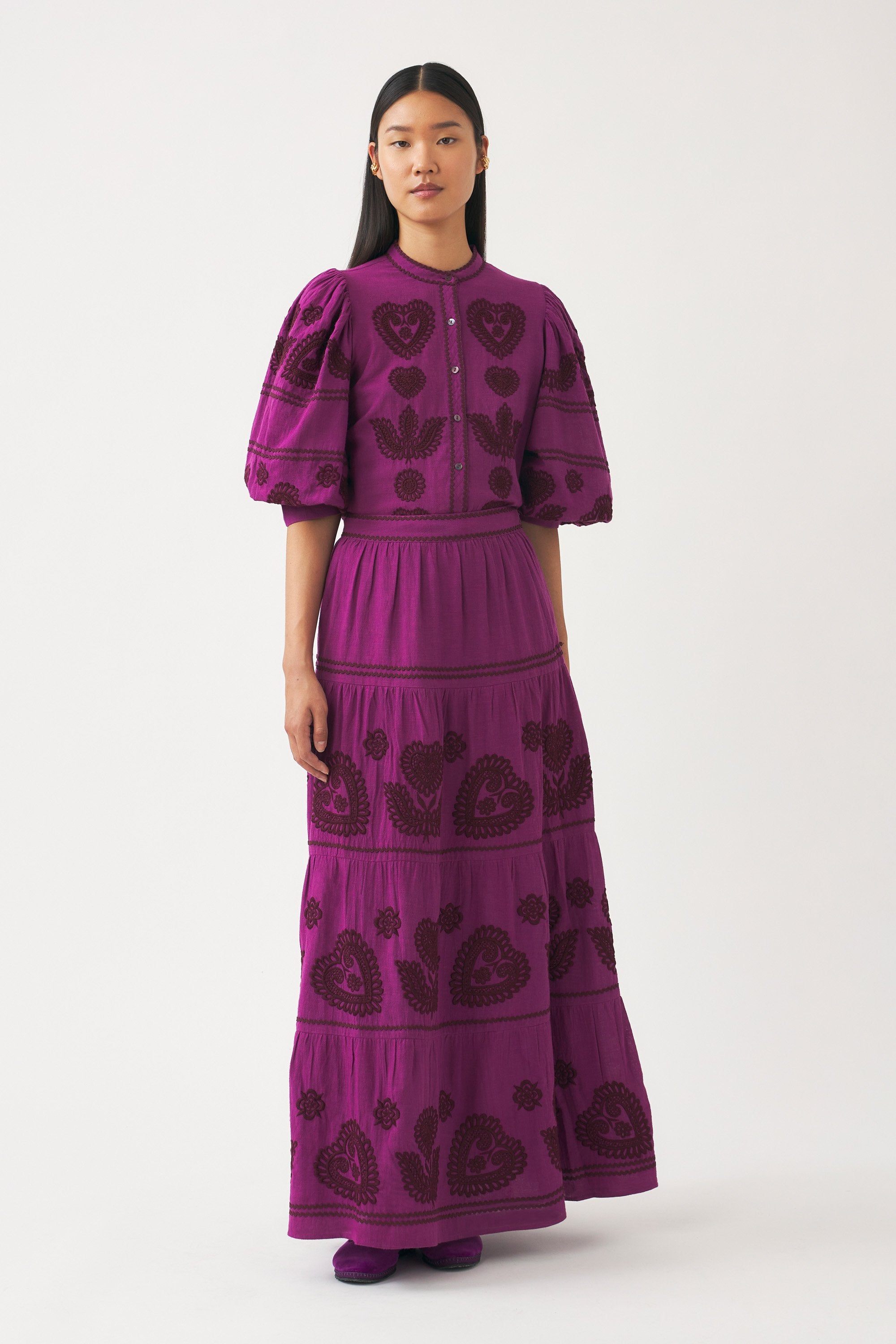 Skirt with Hungarian-inspired embroidery Rony