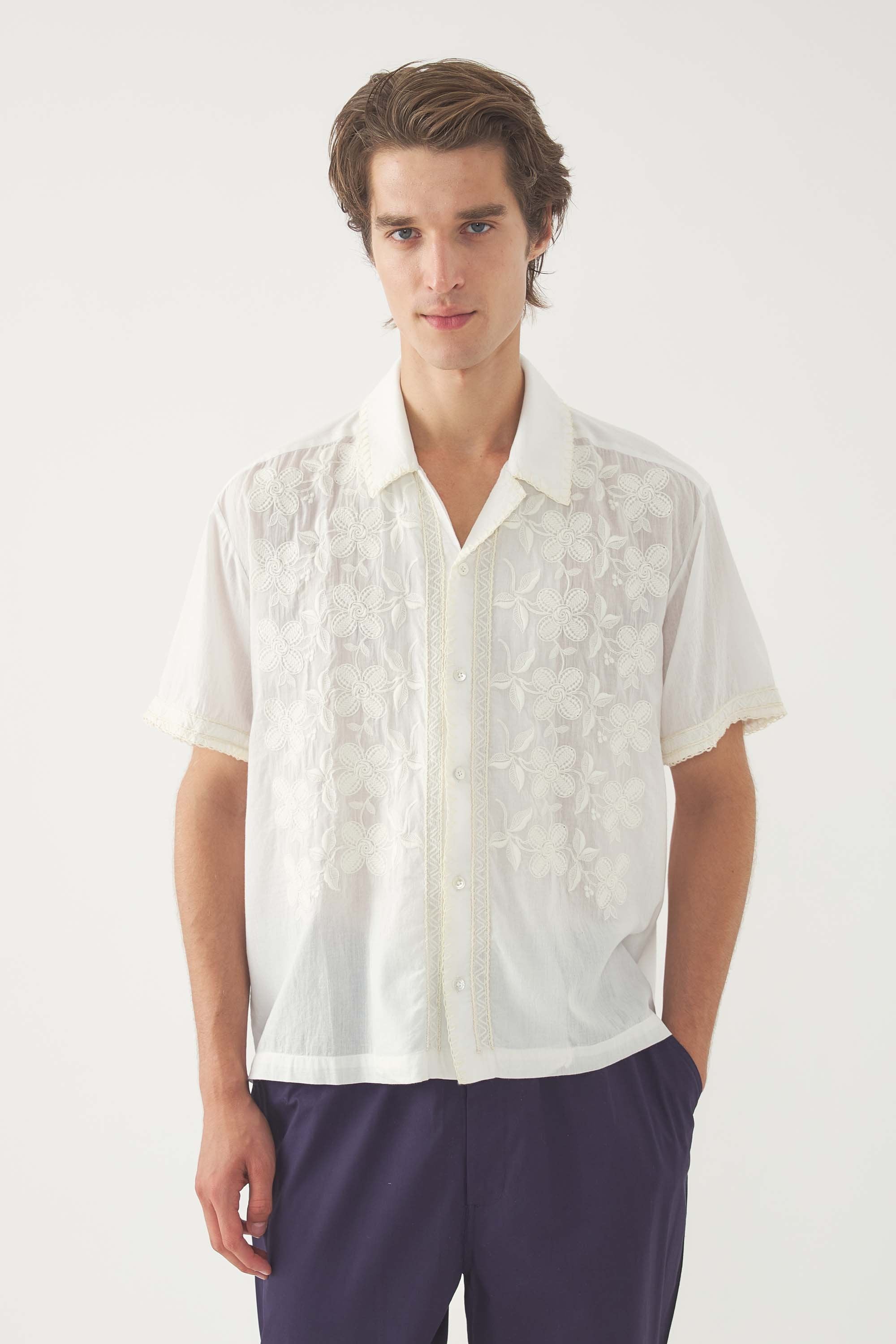 Blusa bordada Suzane