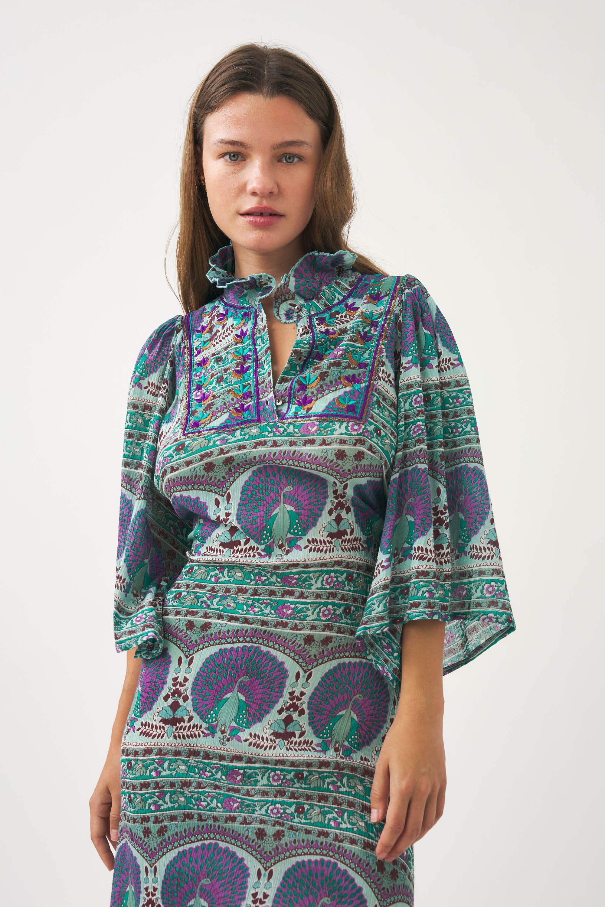 Robe Tala