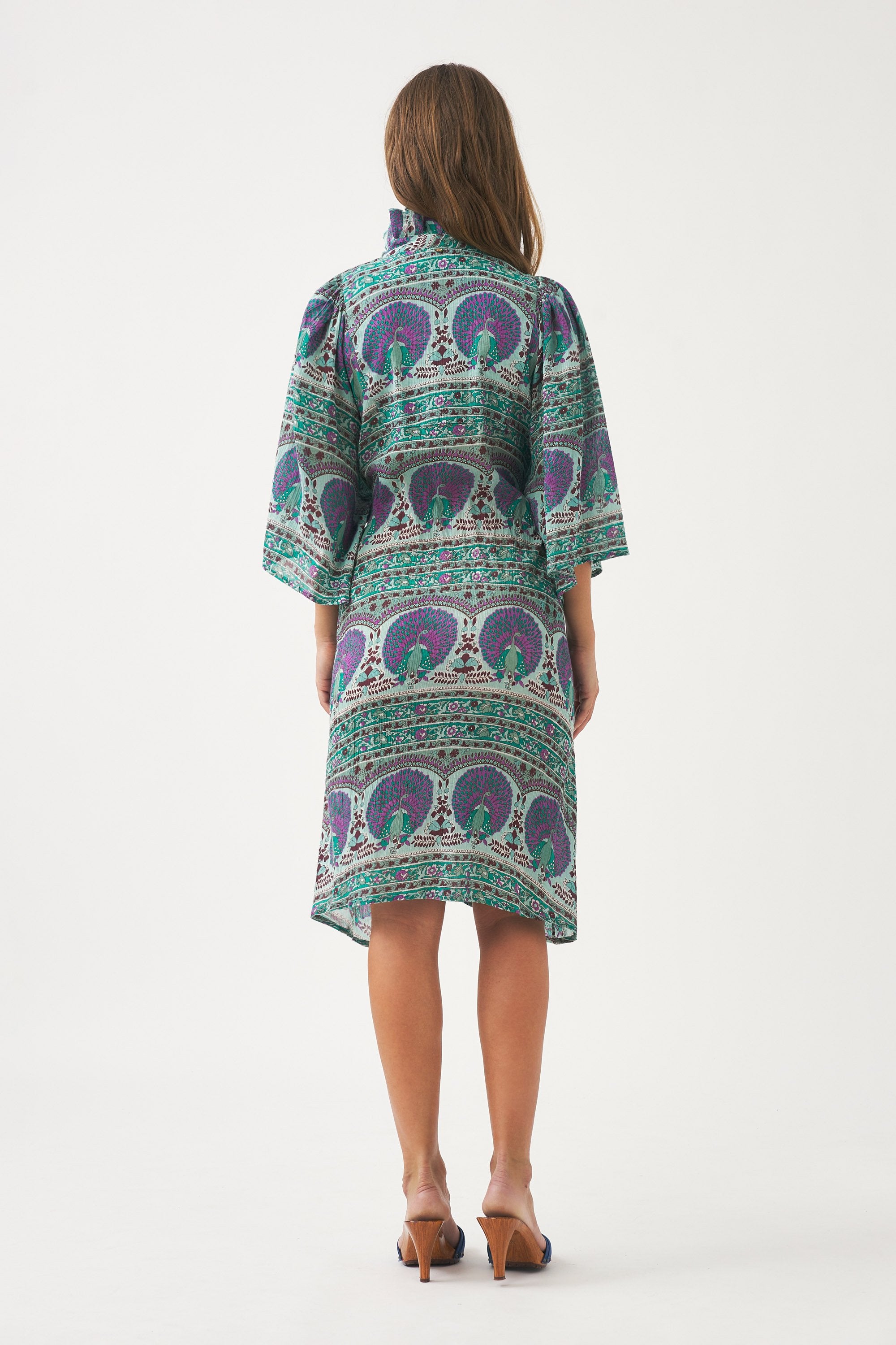 Robe Tala