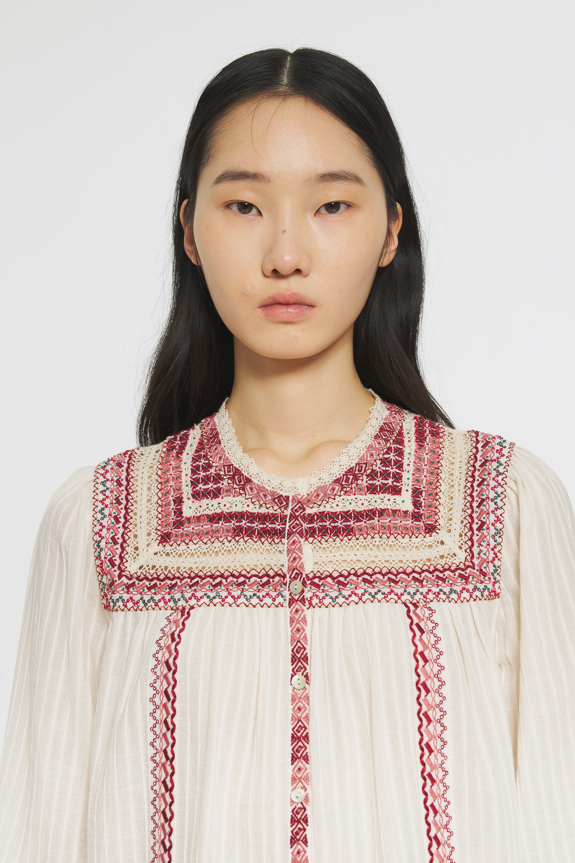 Blouse brodée Tamara