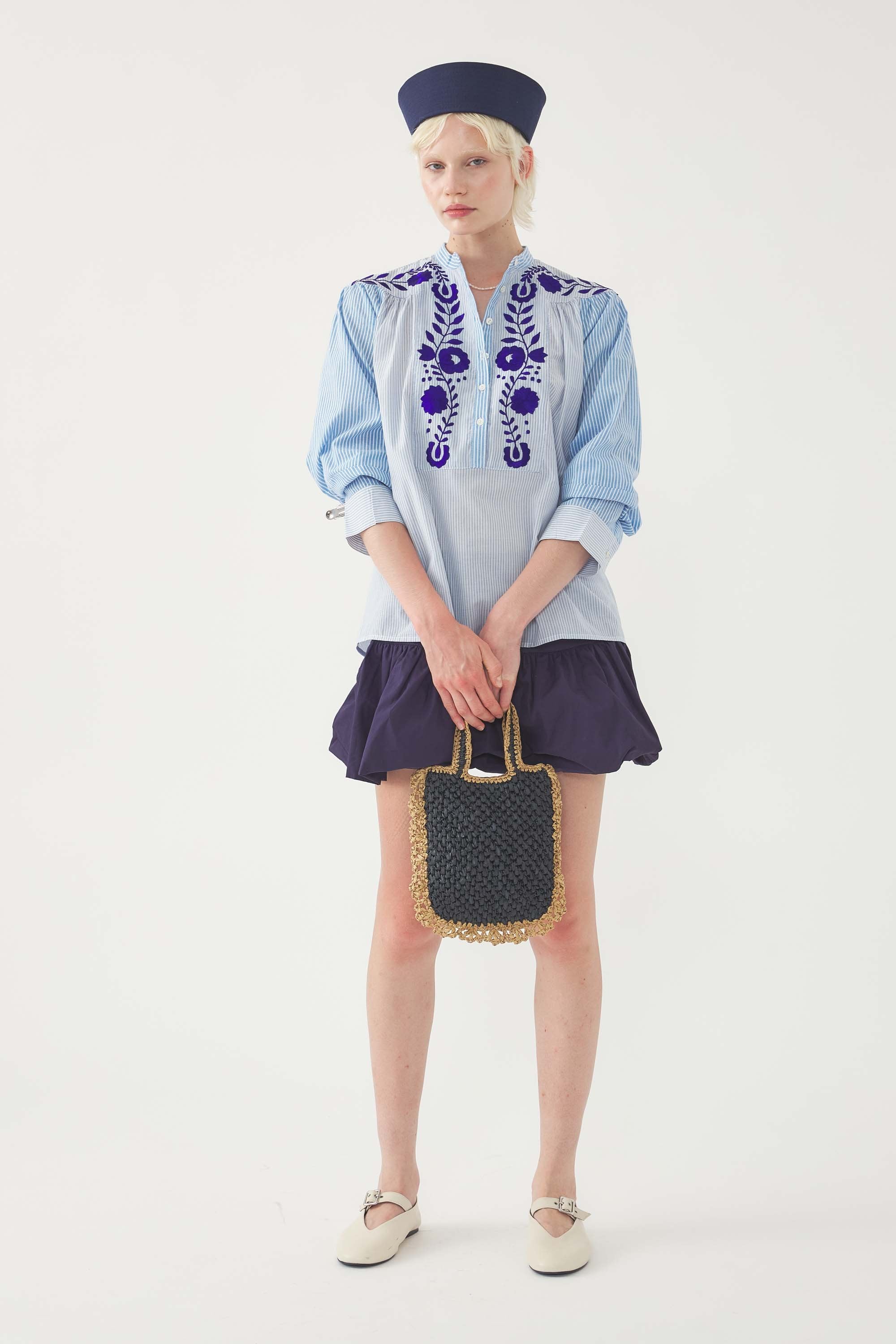 Embroidered Blouse Tamir