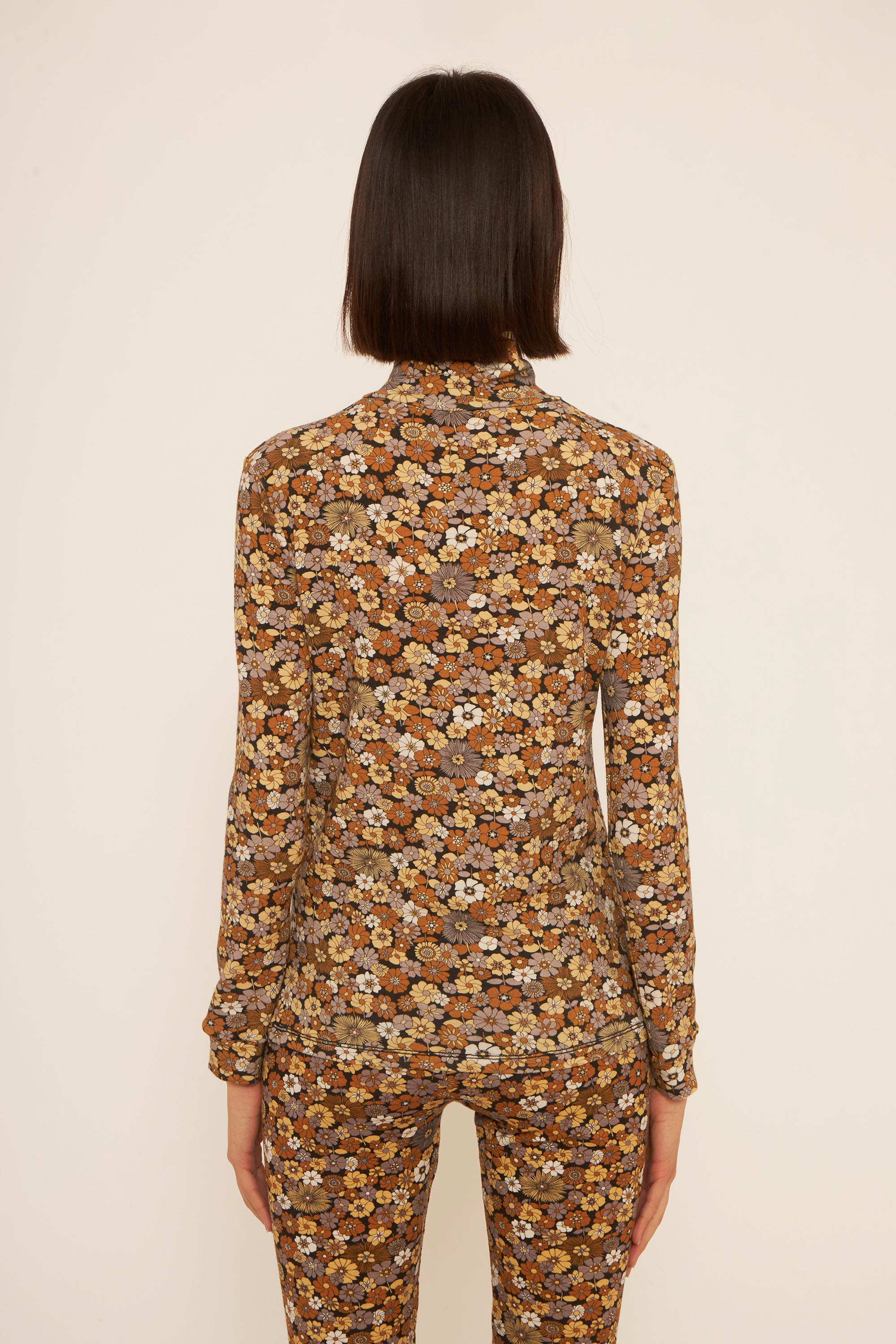 Tania turtleneck