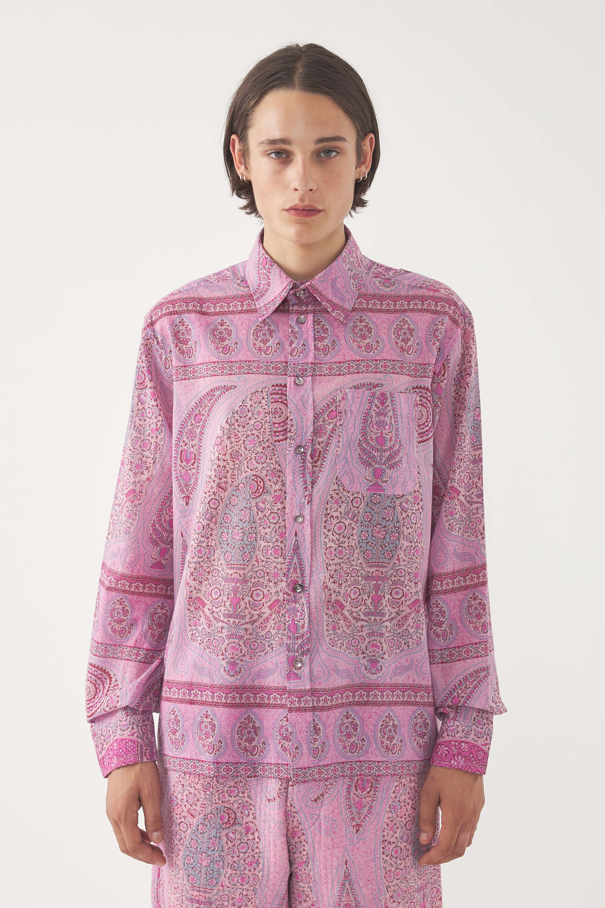 Text: Bluse Taya