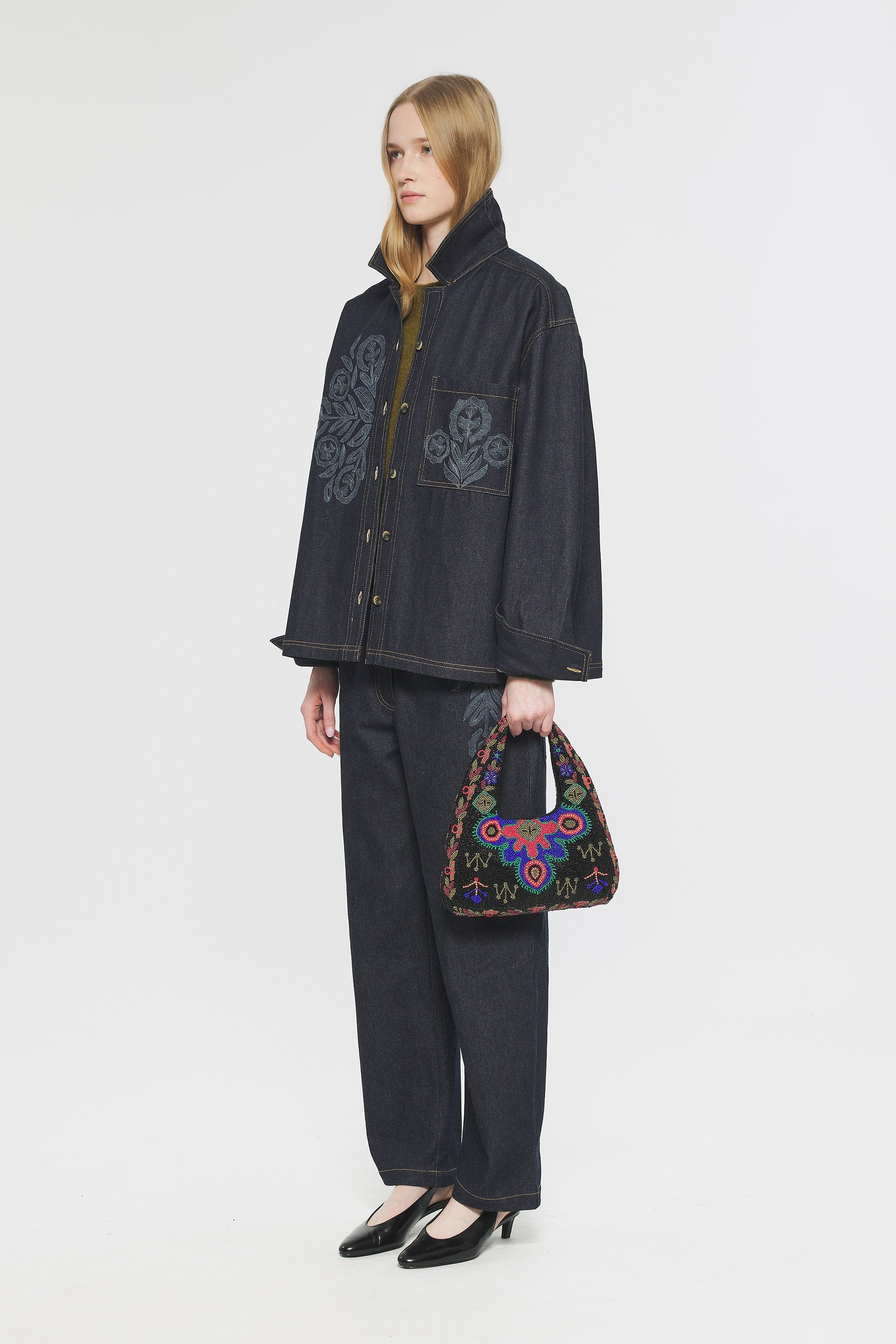 Tesora Embroidered bag