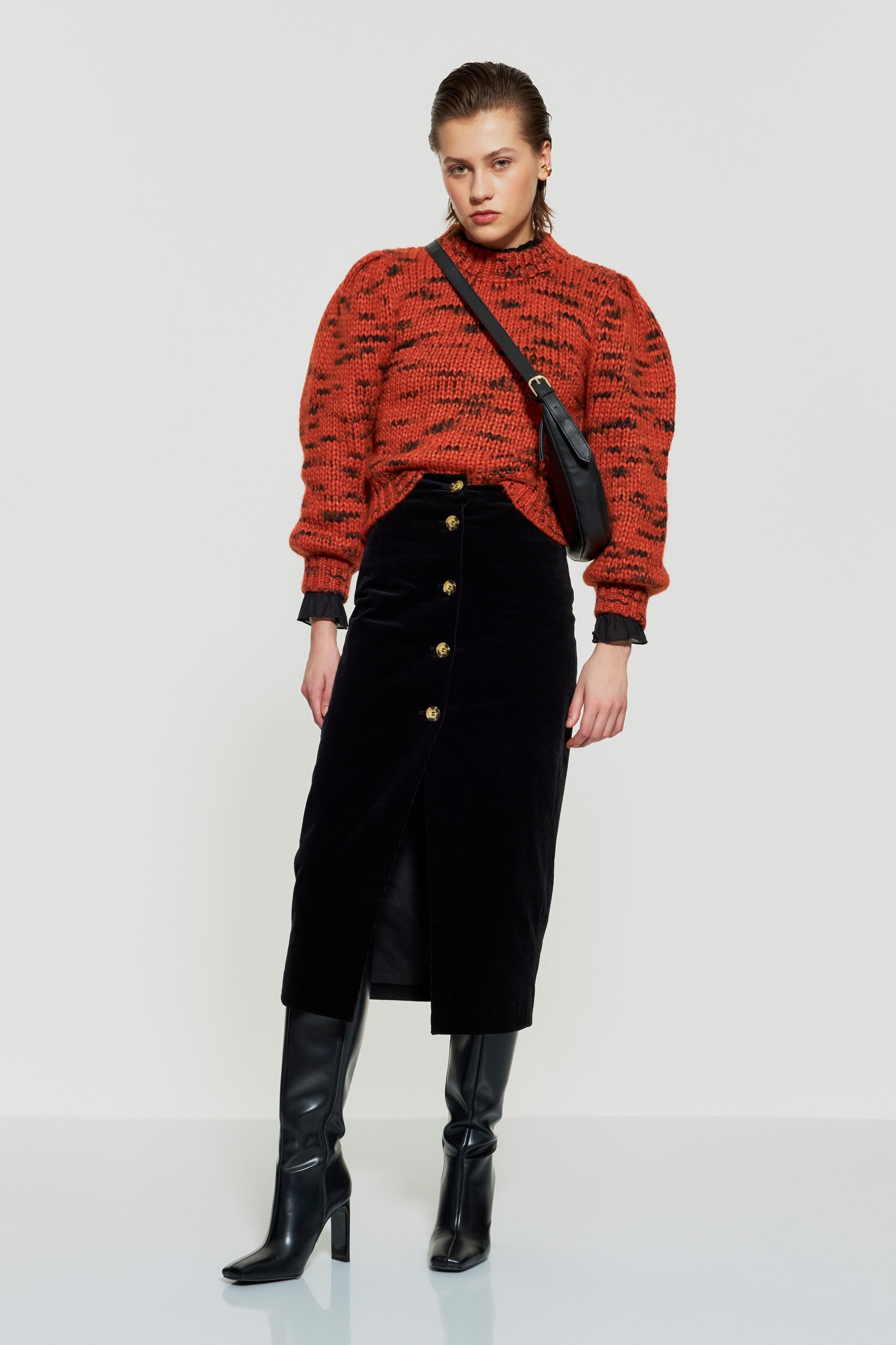 Tilda velvet midi skirt