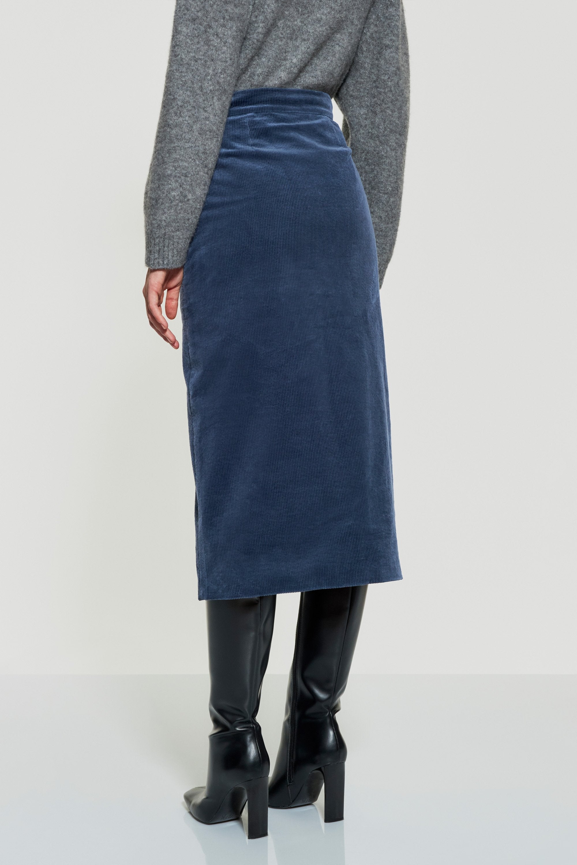 Tilda velvet midi skirt