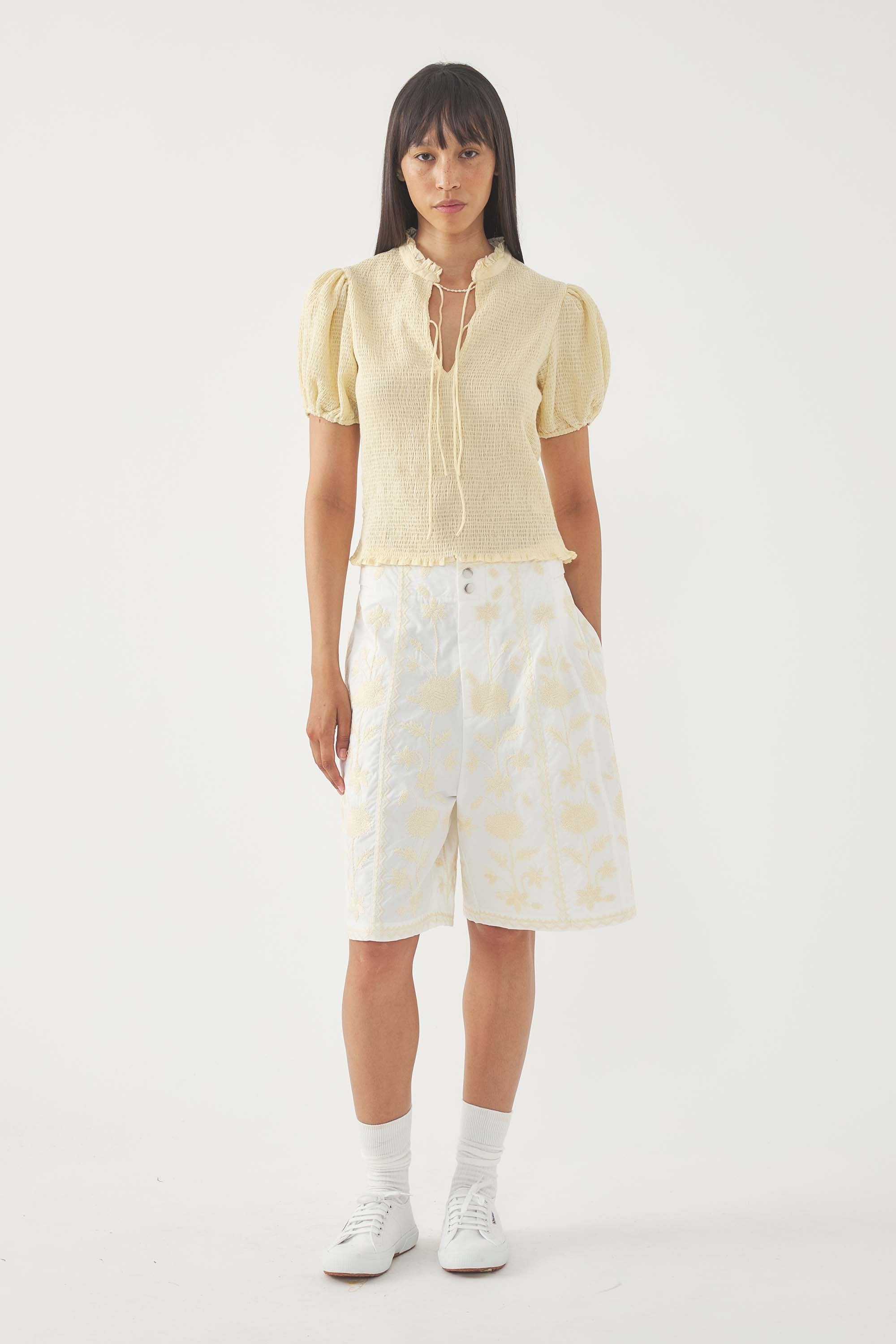 Embroidered Shorts Winna