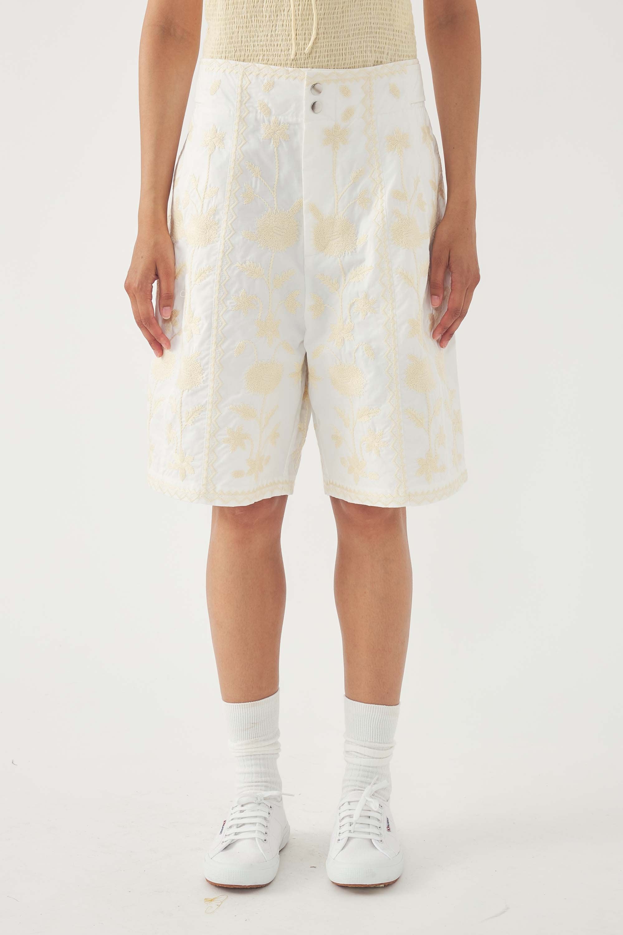 Embroidered Shorts Winna
