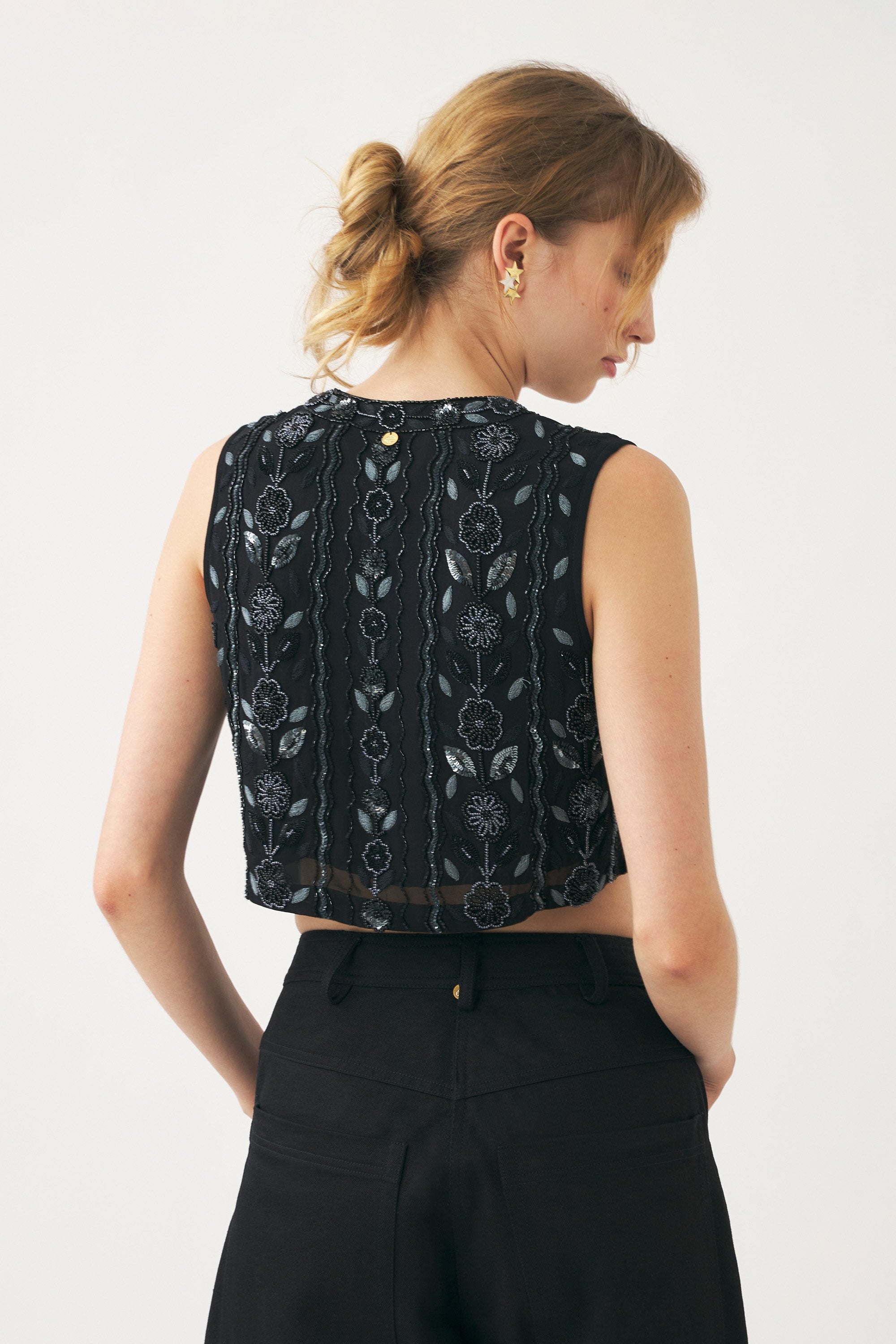 Hand-embroidered gilet Zeniba