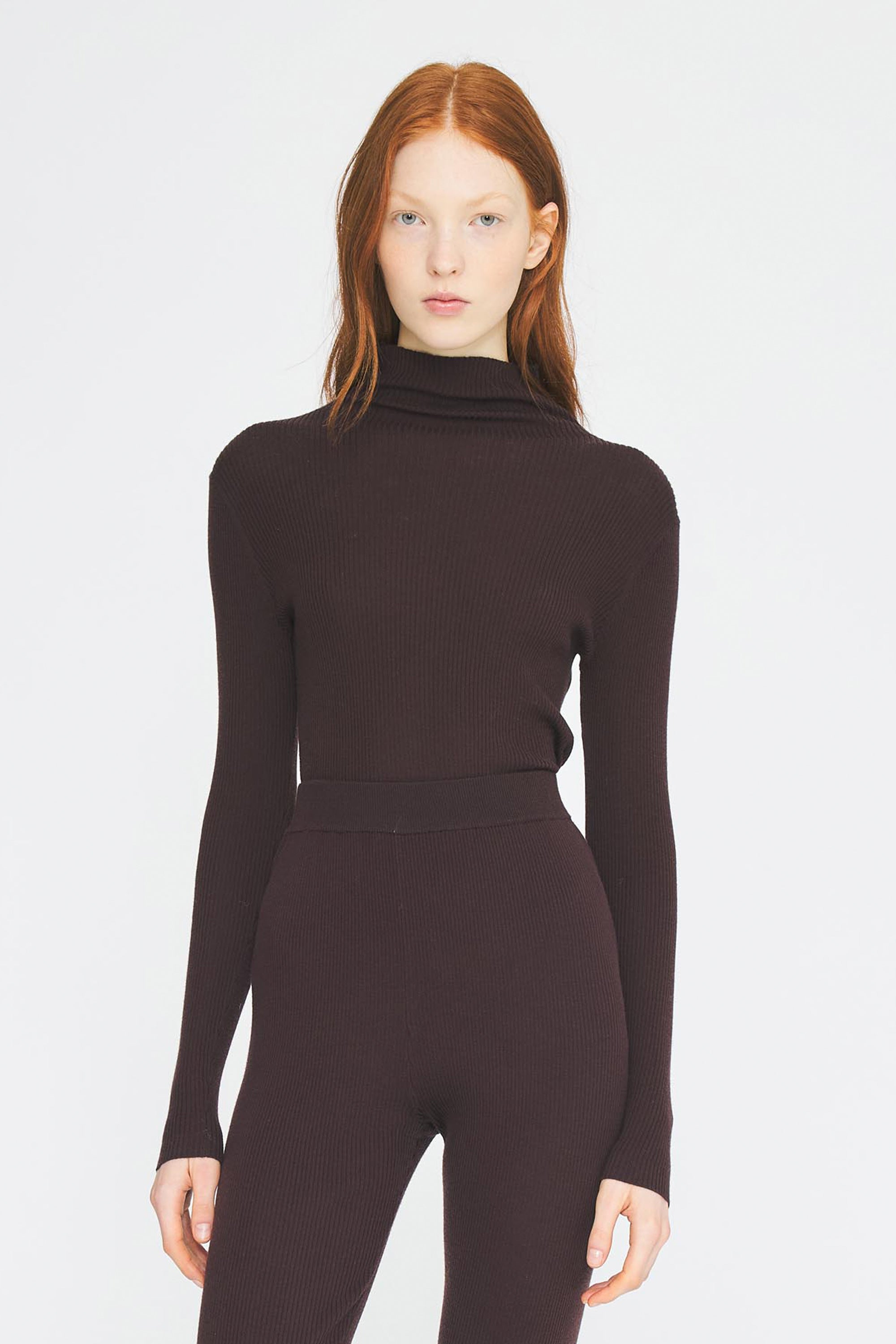 Col roulé Chausette