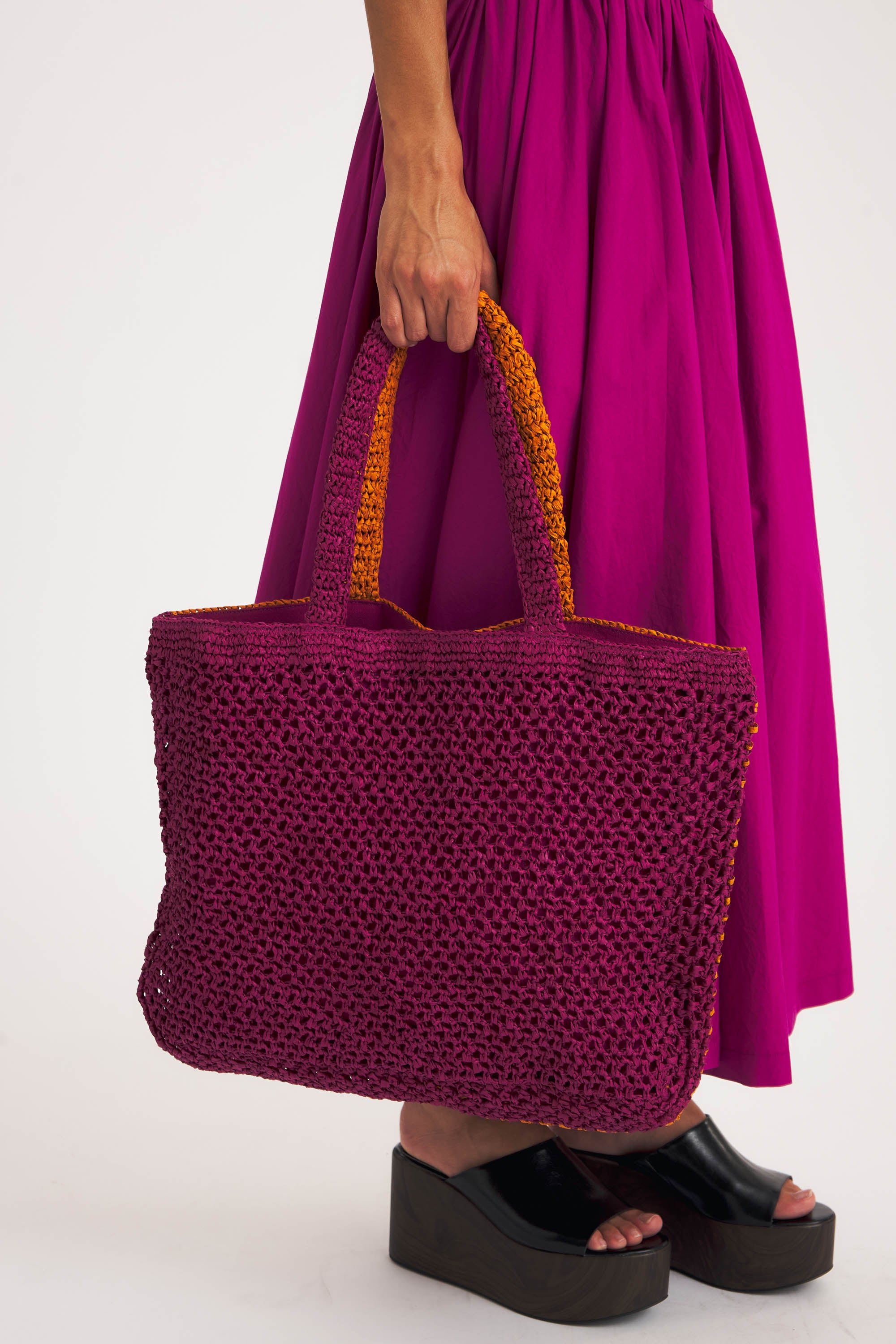Kopi Big Cabas – Fuchsia Raffia Crochet Tote | Antik Batik